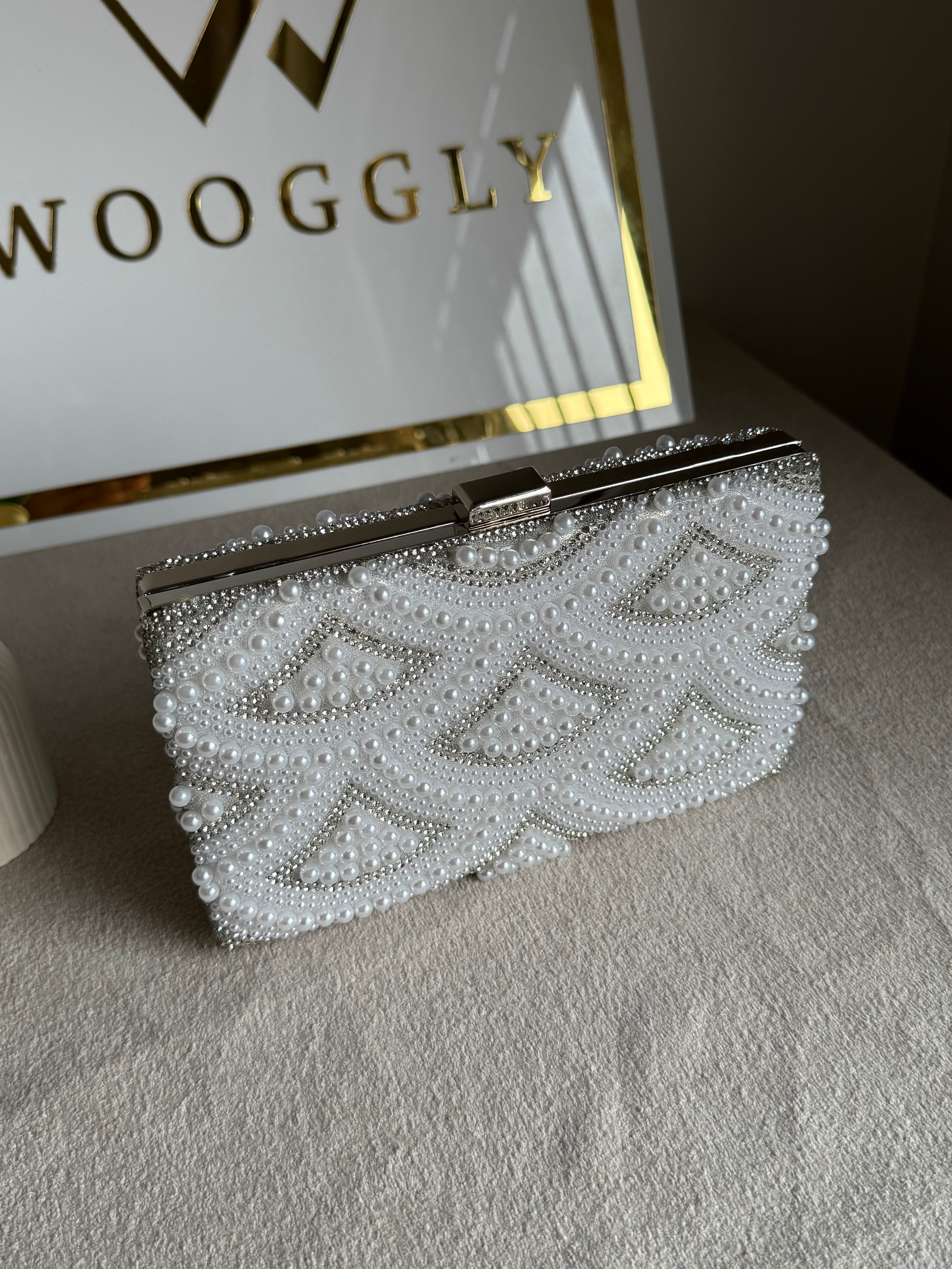 Shanze Pearl Clutch