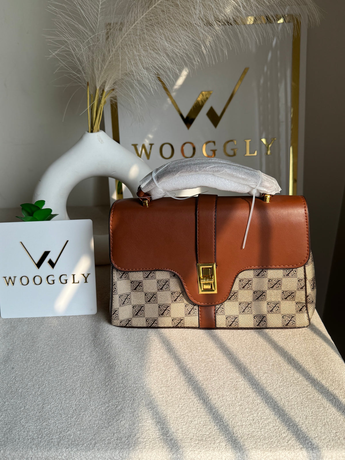 Premium Ella Hand Bag Beige & Brown