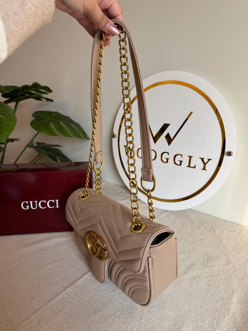 Gucci Signature Bag MEDIUM - Beige with Box Packing