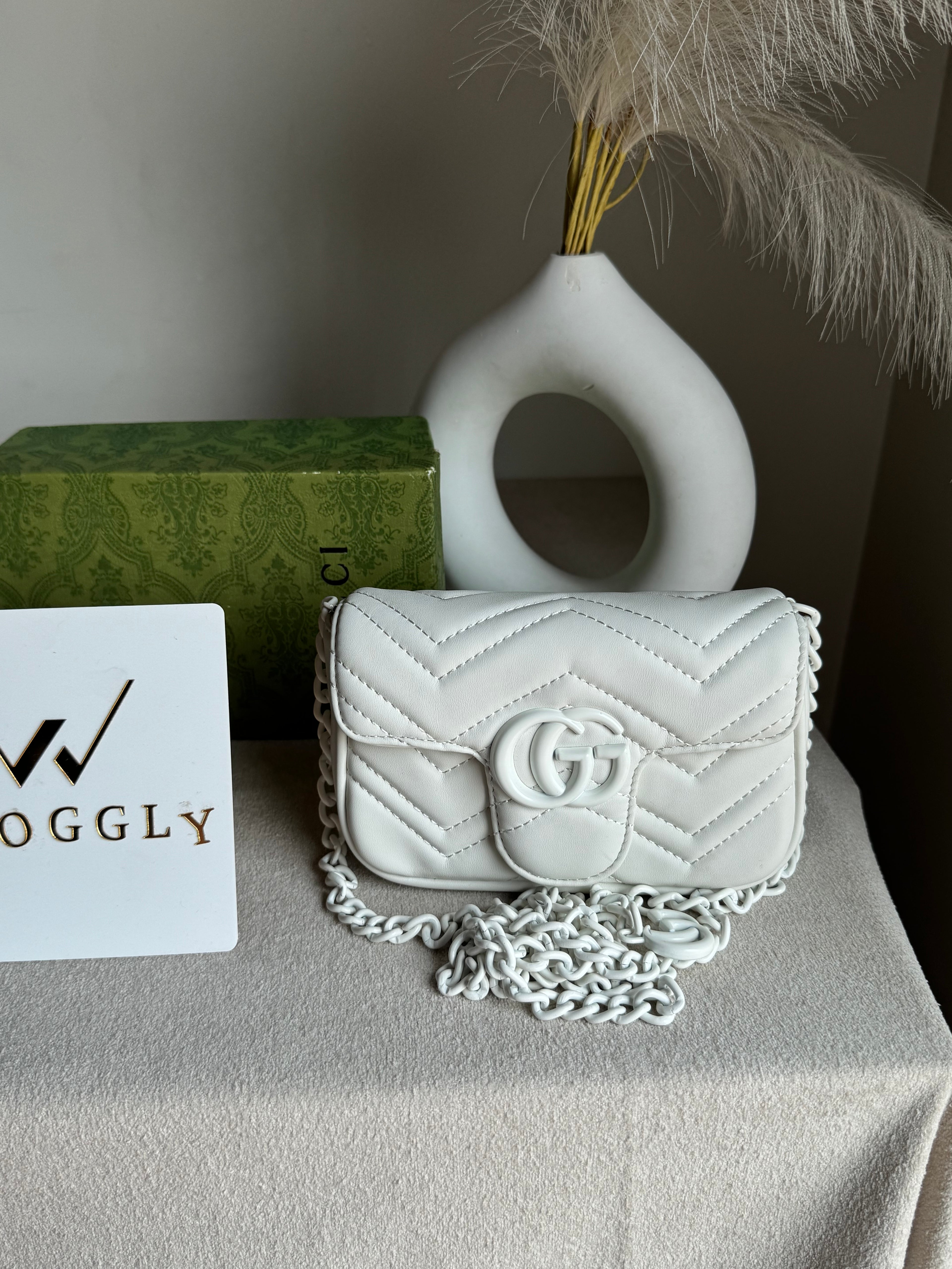 Gucci Signature Bag SMALL - White on White with Box Packing