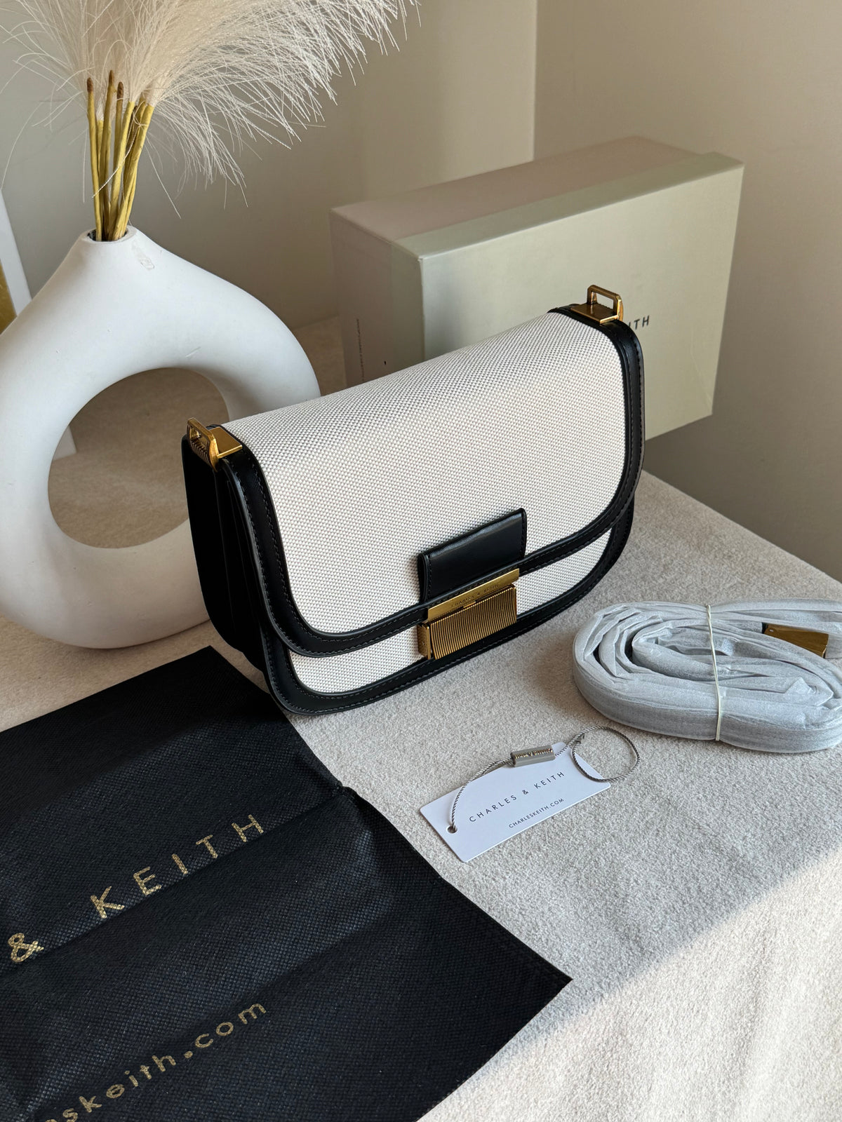 Premium C&K Coco Bag with PROPER PACKING Cream & Black