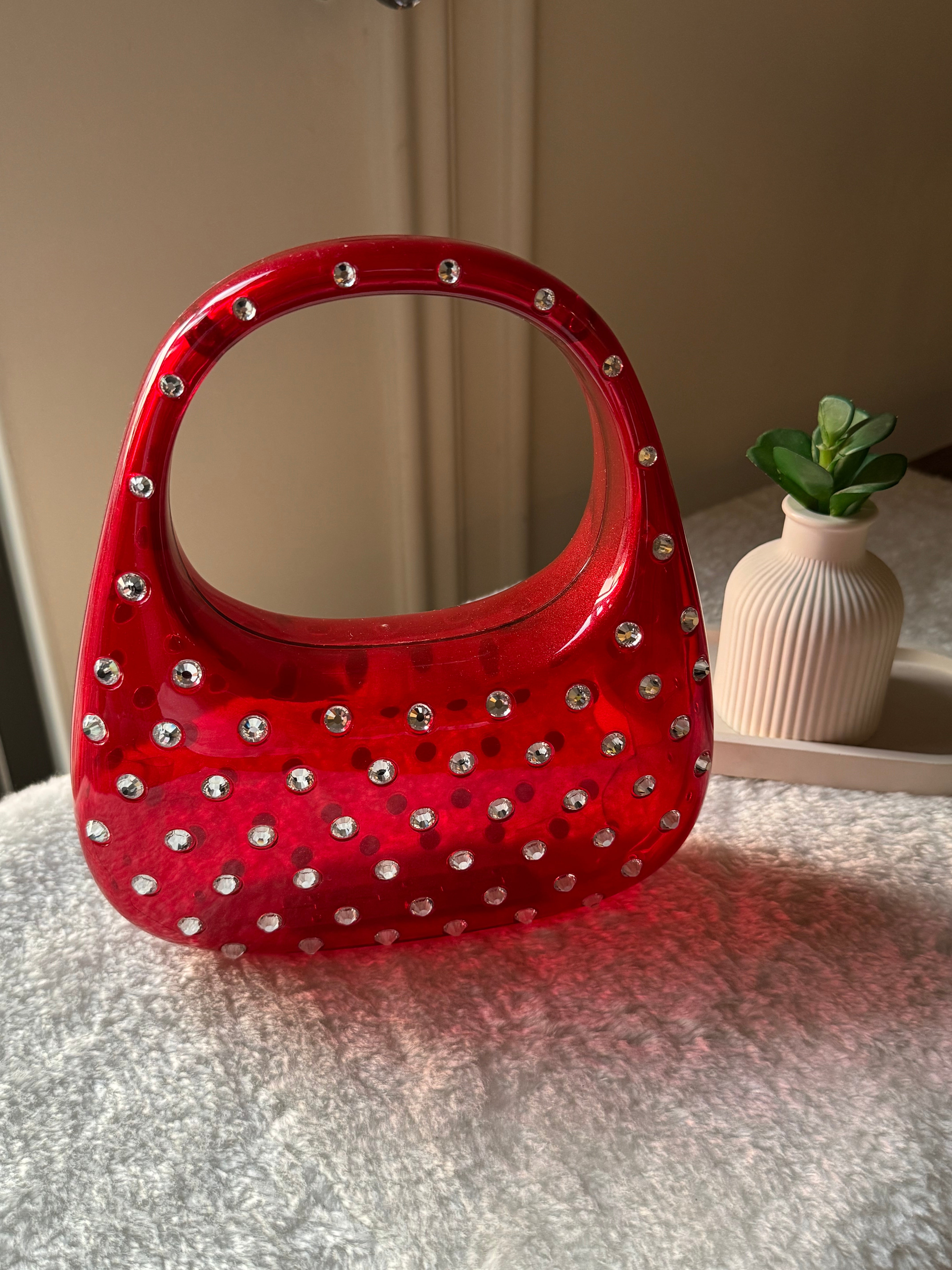 Glimmer Clutch (Red) with Long Chain