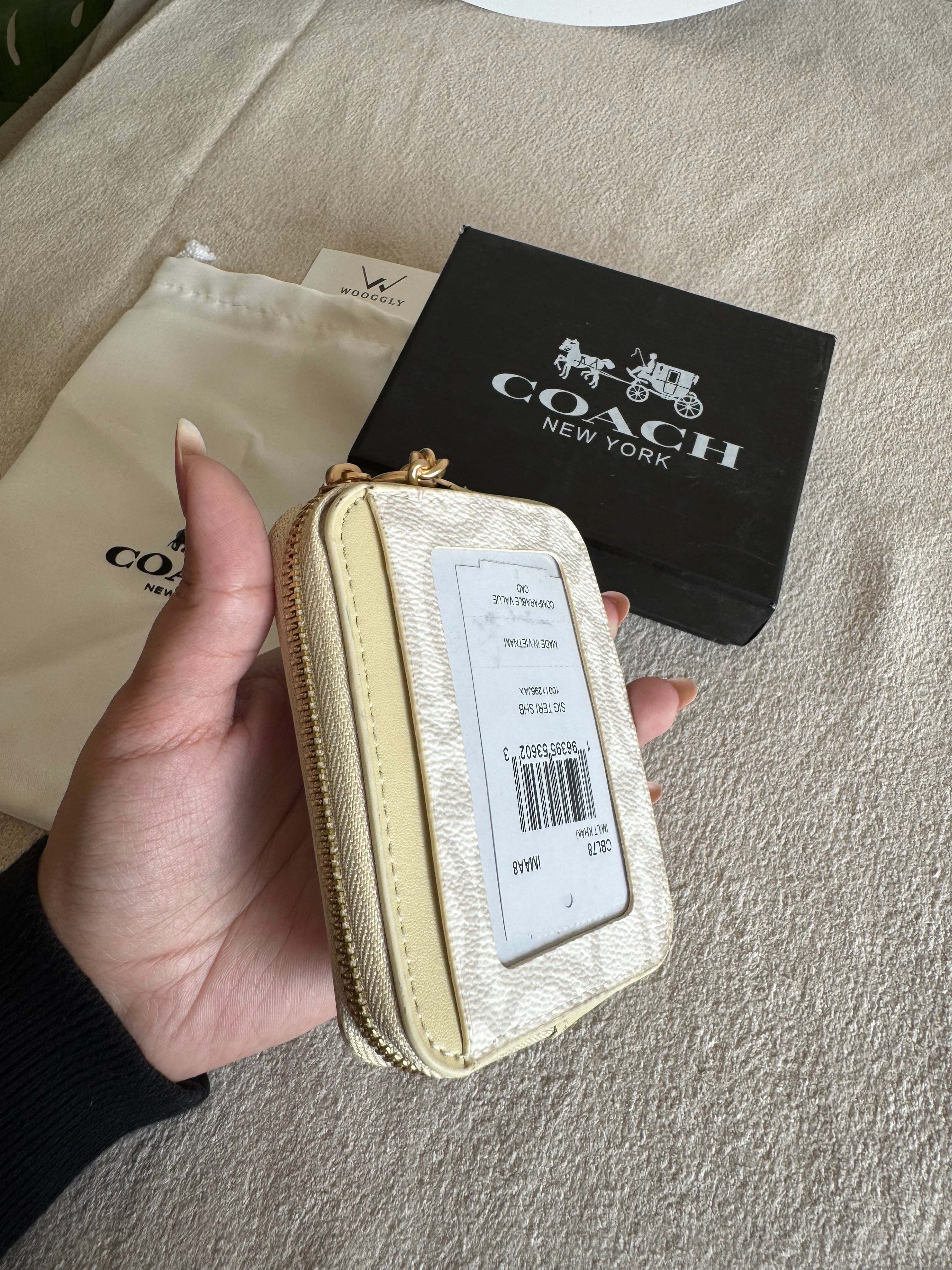 Coach Zip Card Case with Box Packing - White Beige
