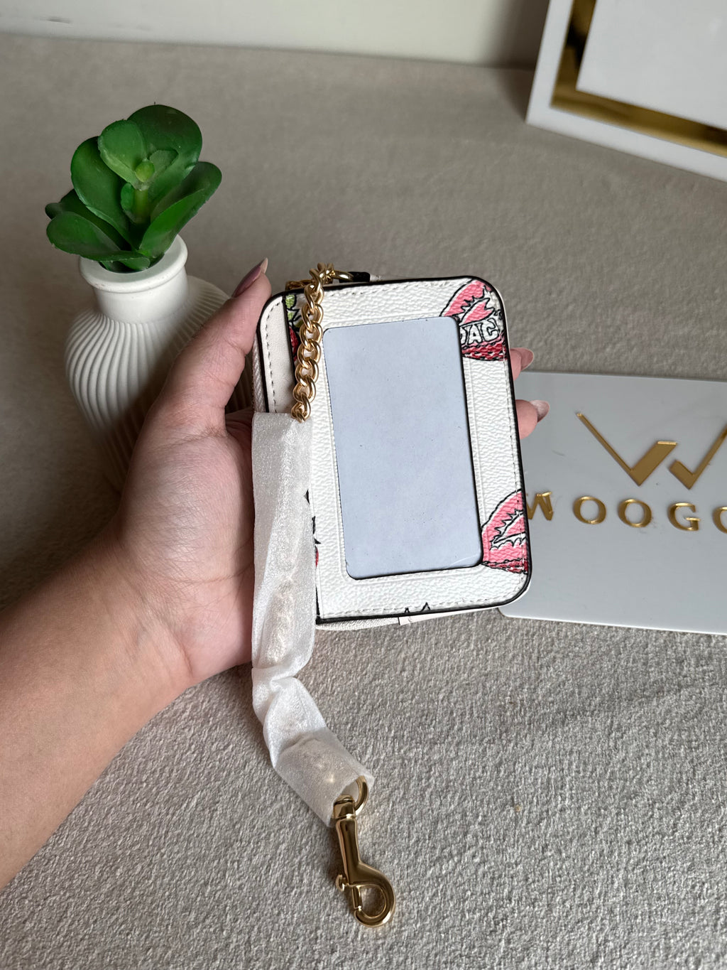 Coach Zip Card Case - Strawberries