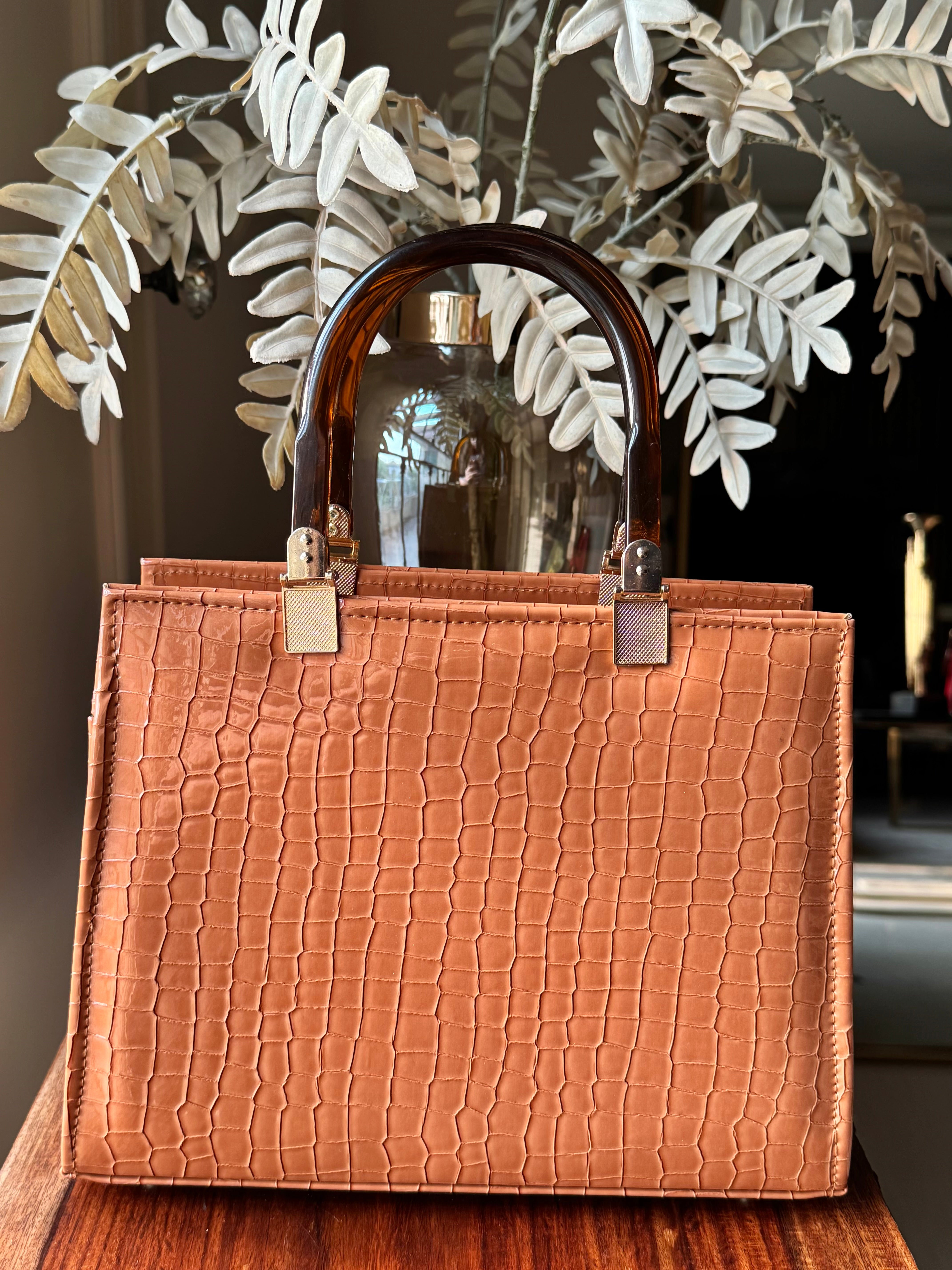 Dune Hand Bag with Long Strap - Light Brown