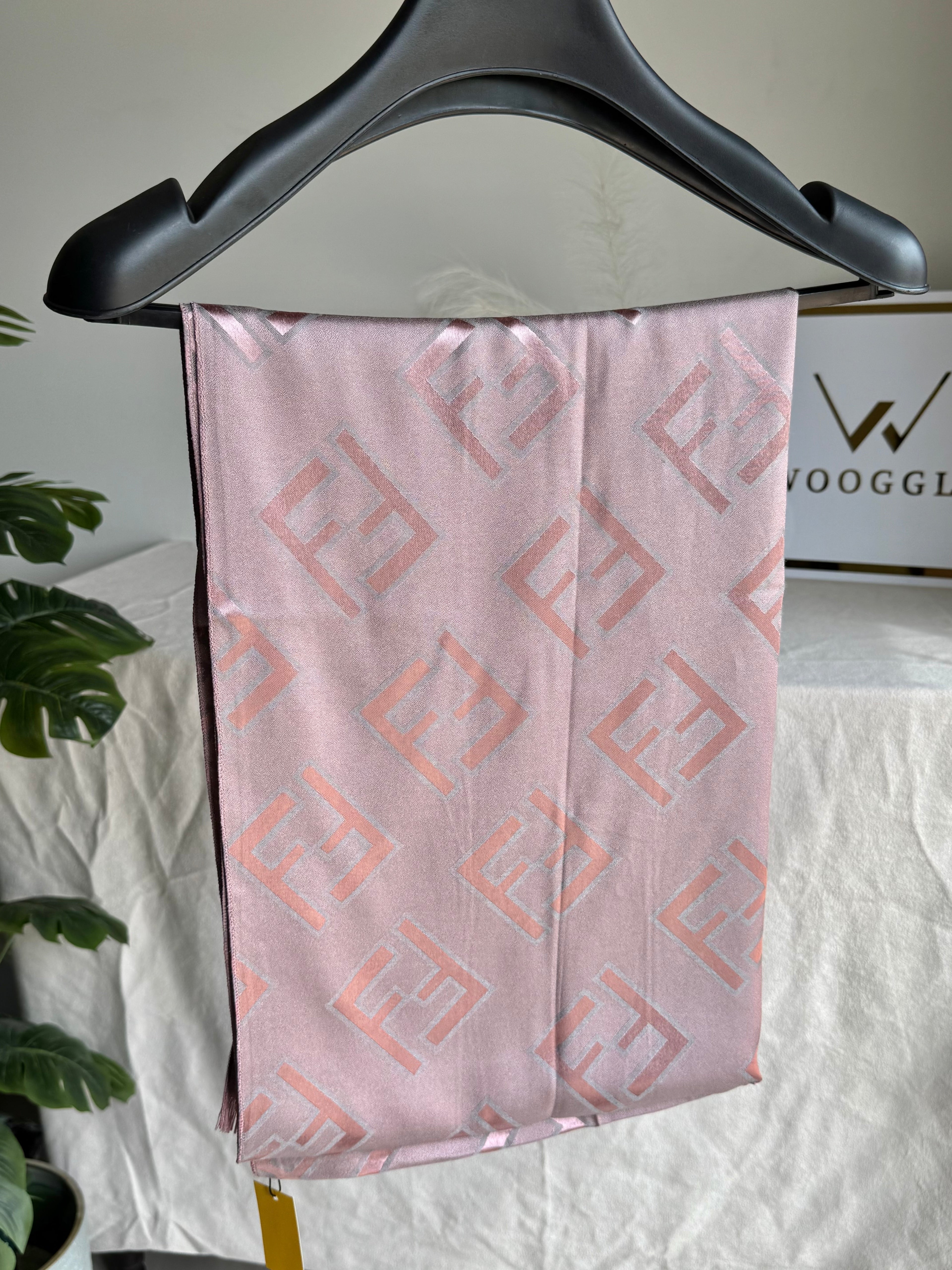 ALL SEASON Fendi Stoller - Pink