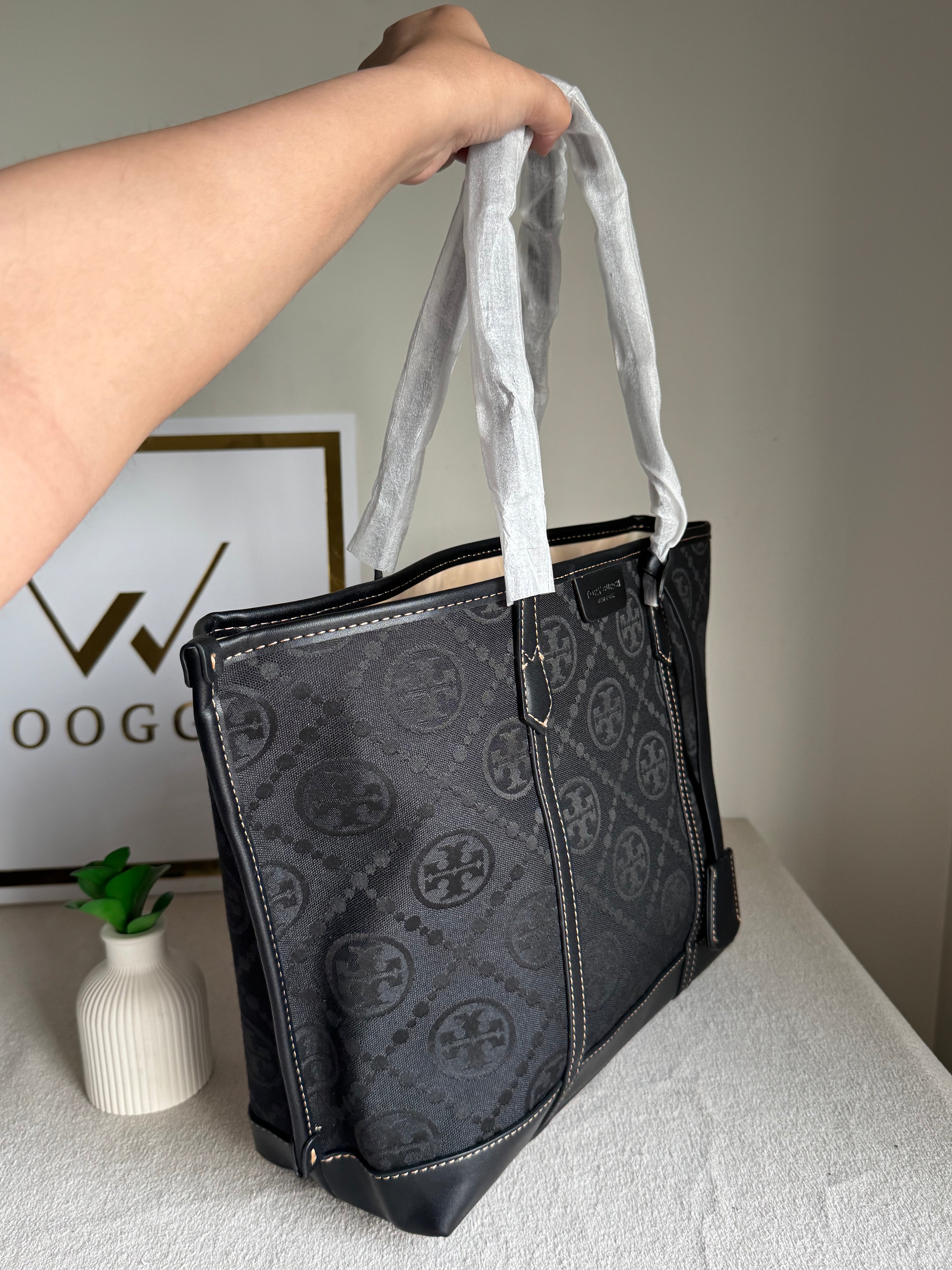 Tory Burch Tote Bag - Black