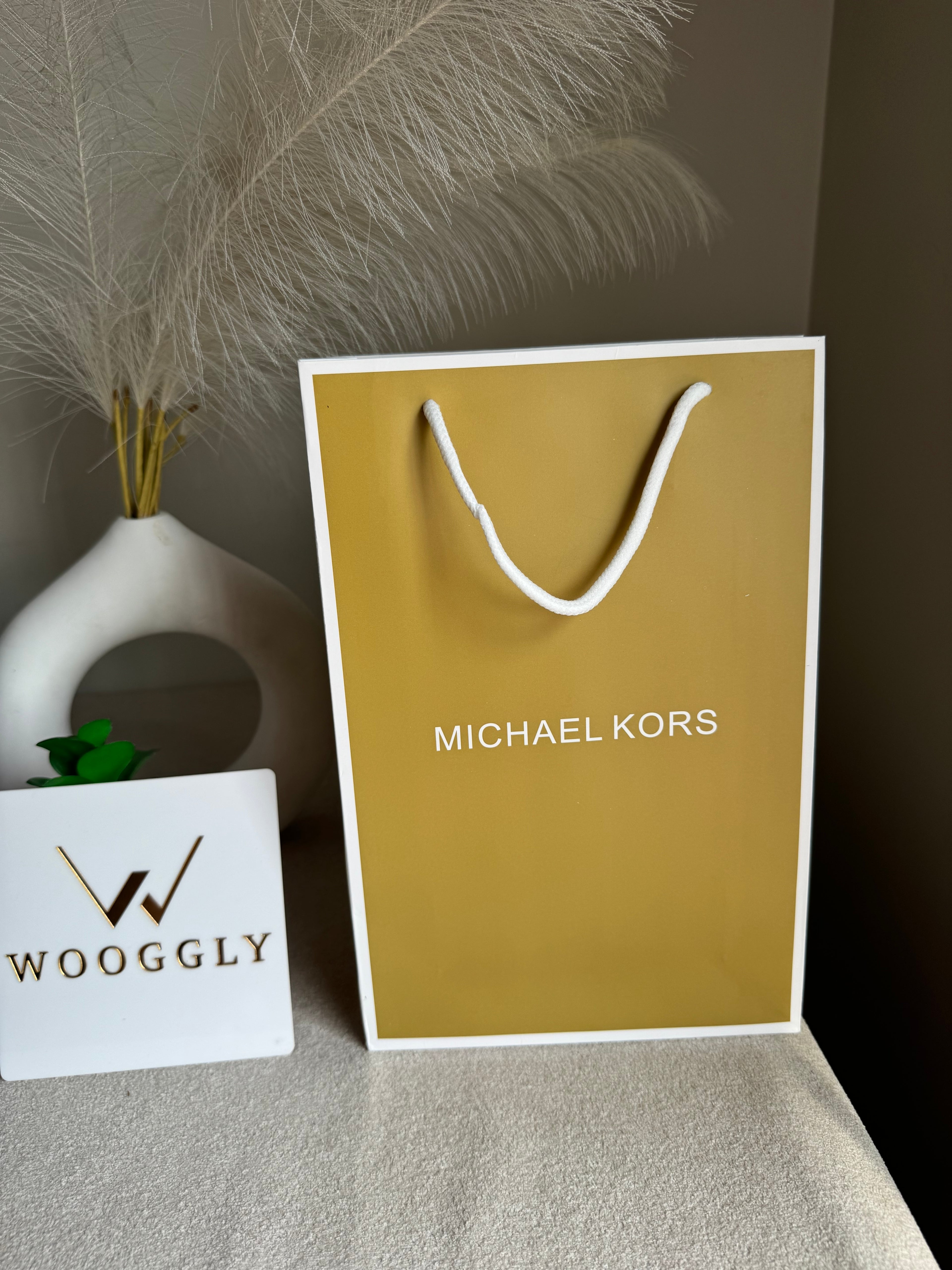 Gift Bag - Michael Kors - Small (ONLY FOR PICK UP OR INDRIVE CUSTOMERS IN LAHORE)