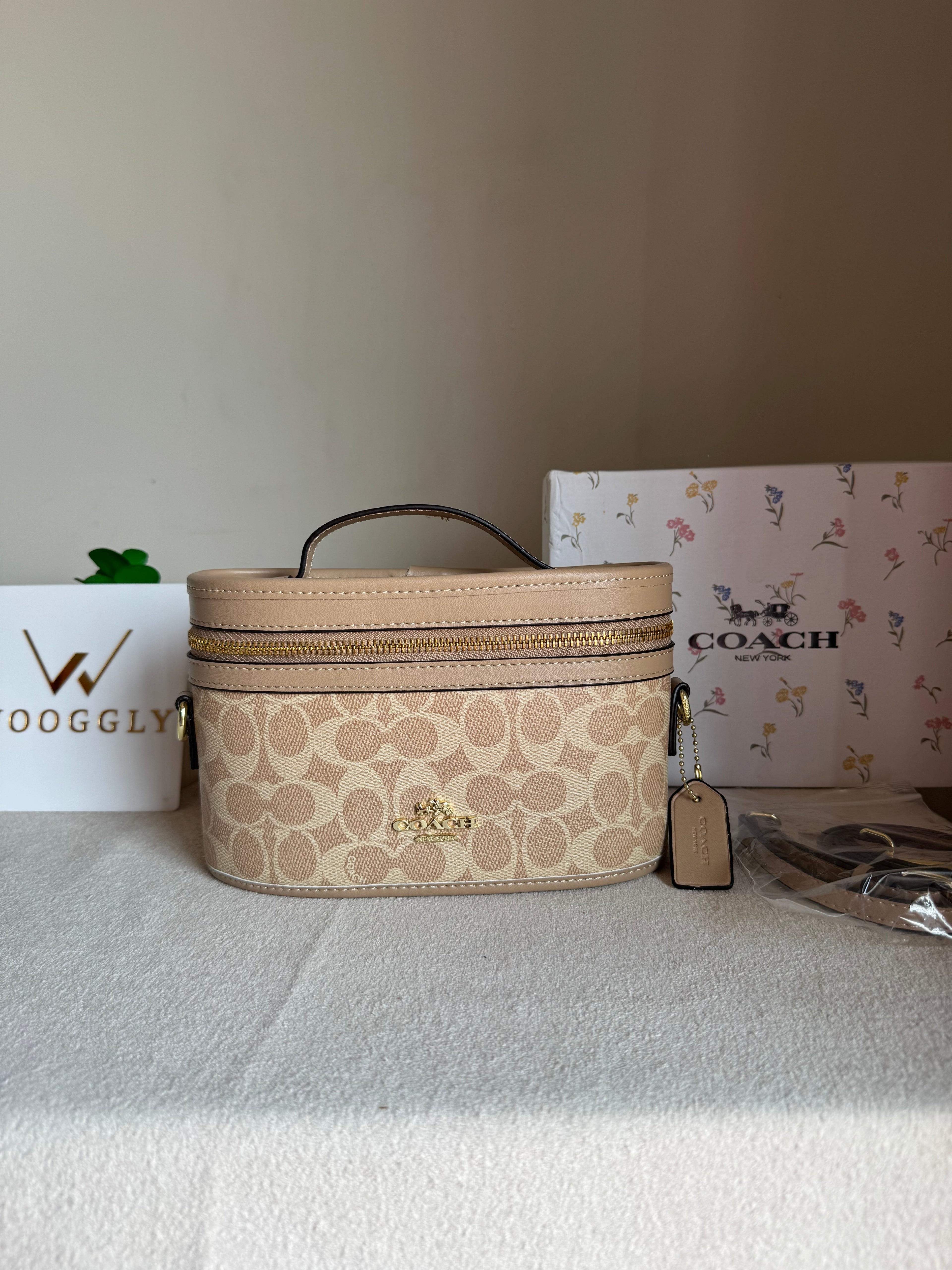 COACH Premium Bucket Bag (Signature Beige) with Long Strap - BOX PACKING