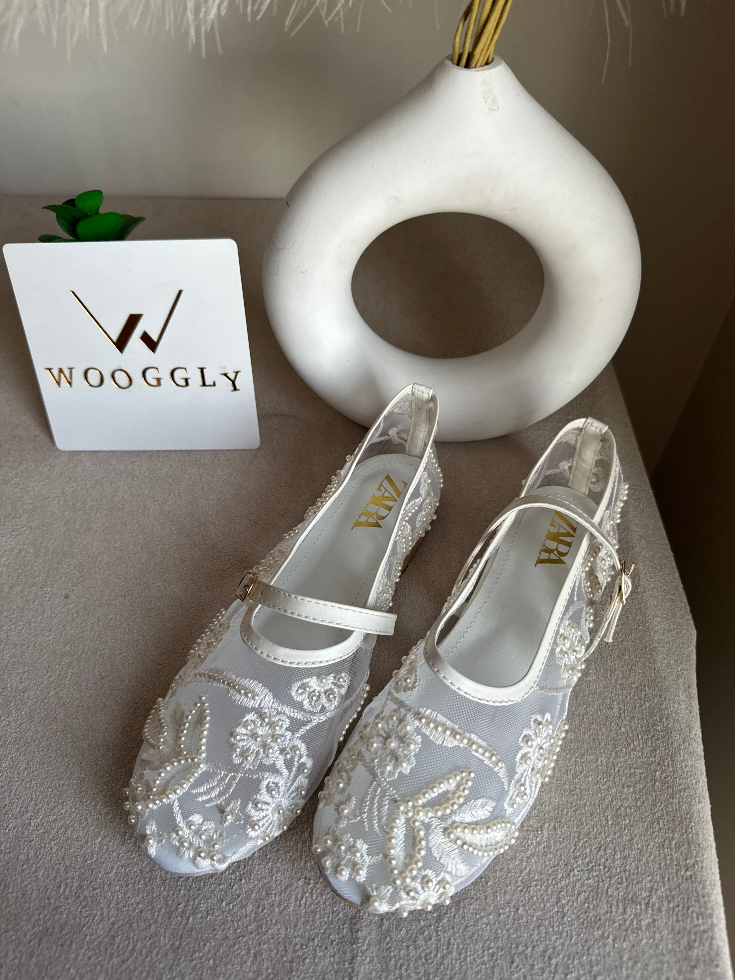 Zara Embroided Net Pumps - White