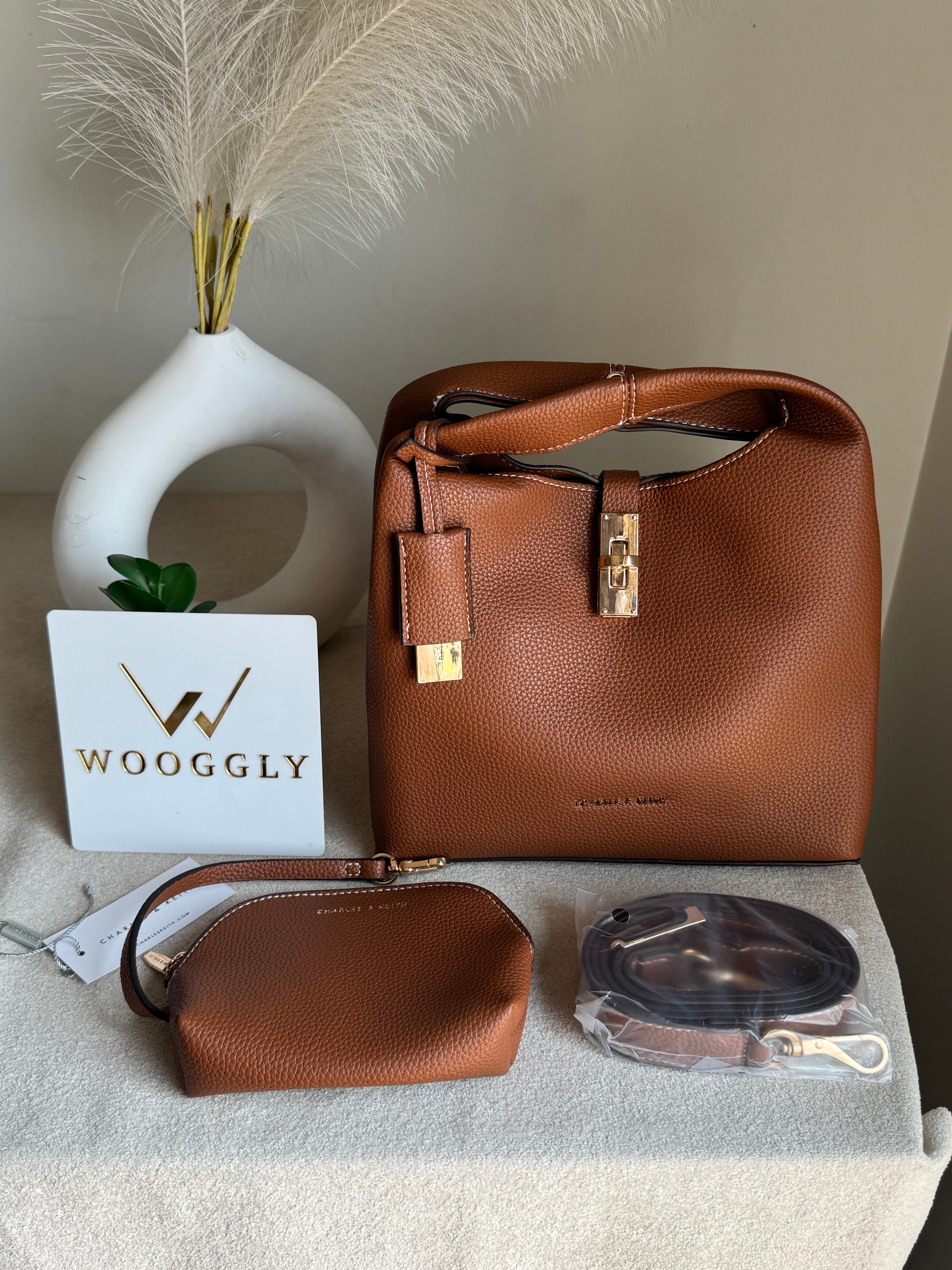 Premium C & K Bucket Bag with Small Pouch & PROPER PACKING Brown