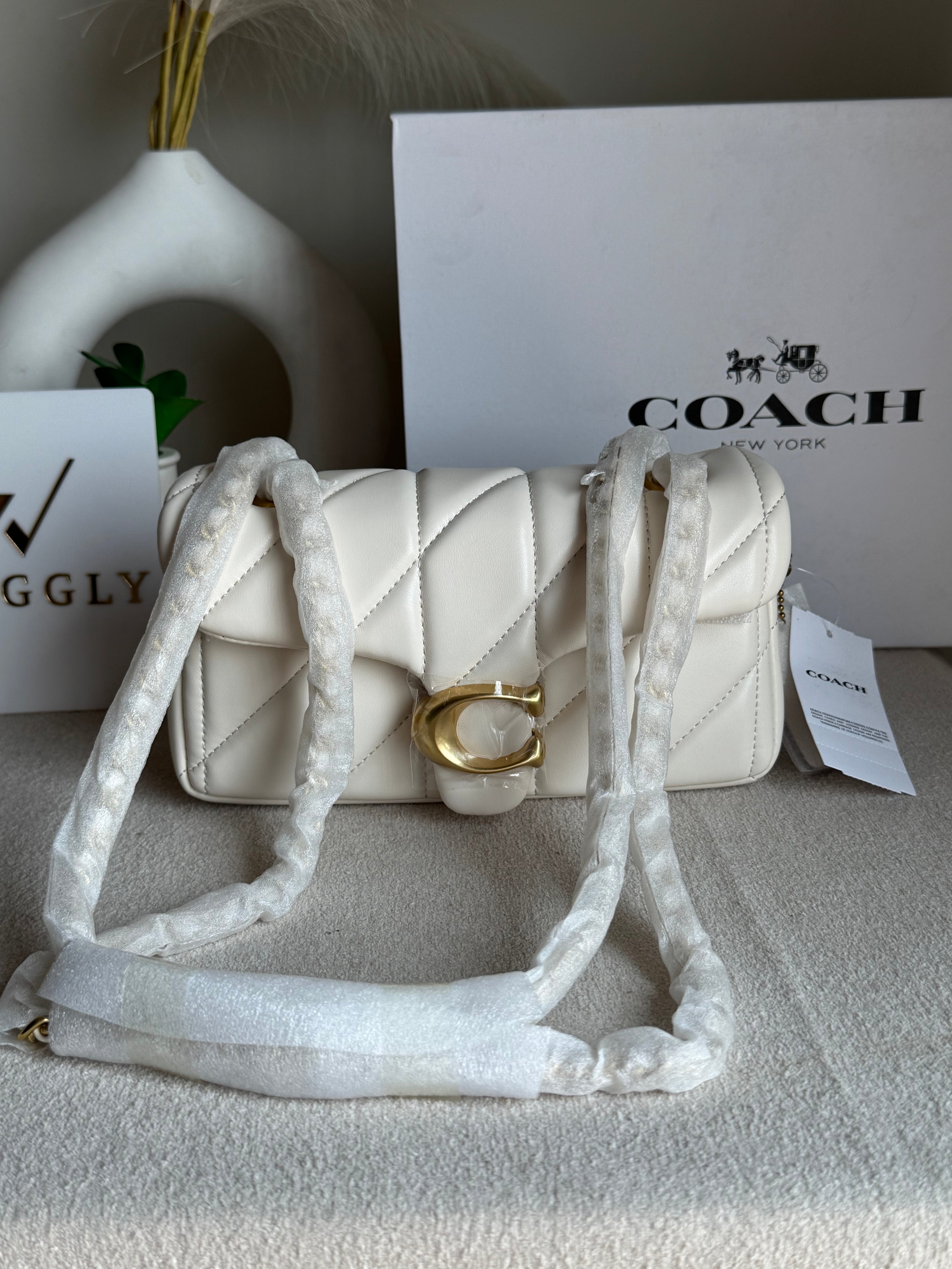 Mini Premium Quilted Tabby (White) - BOX PACKING