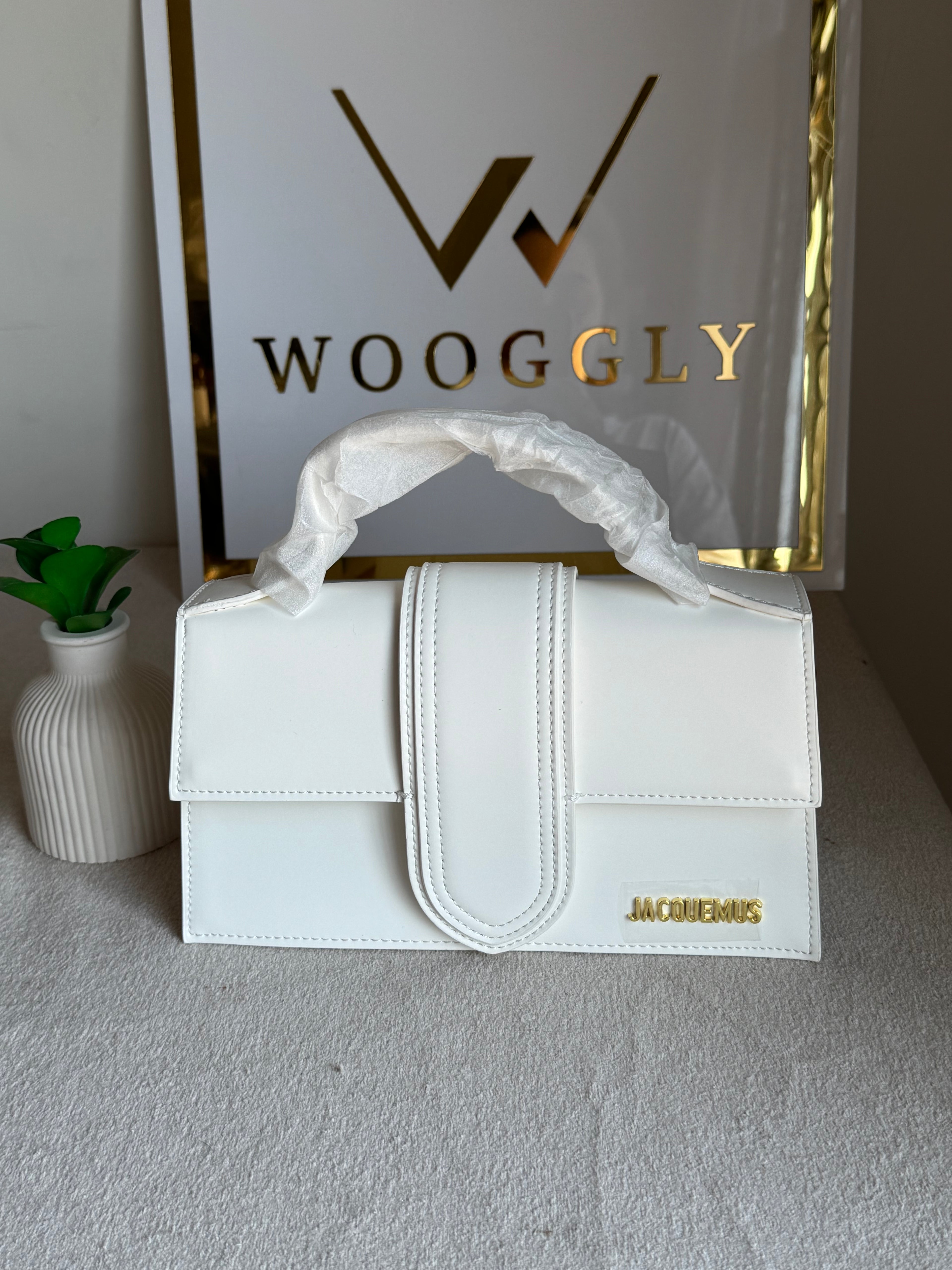 Jacquemus - Medium Bambino (White) BOX PACKING
