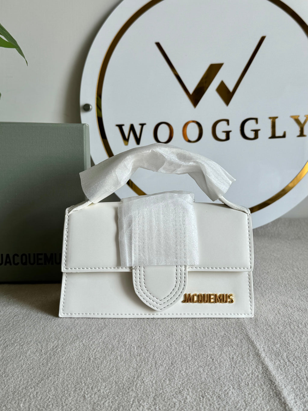 Viral Jacquemus - Small (White) BOX PACKING