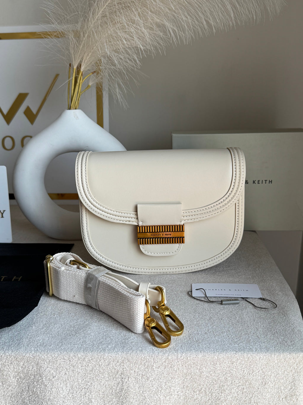 Premium C&K Mia Bag with PROPER PACKING Cream