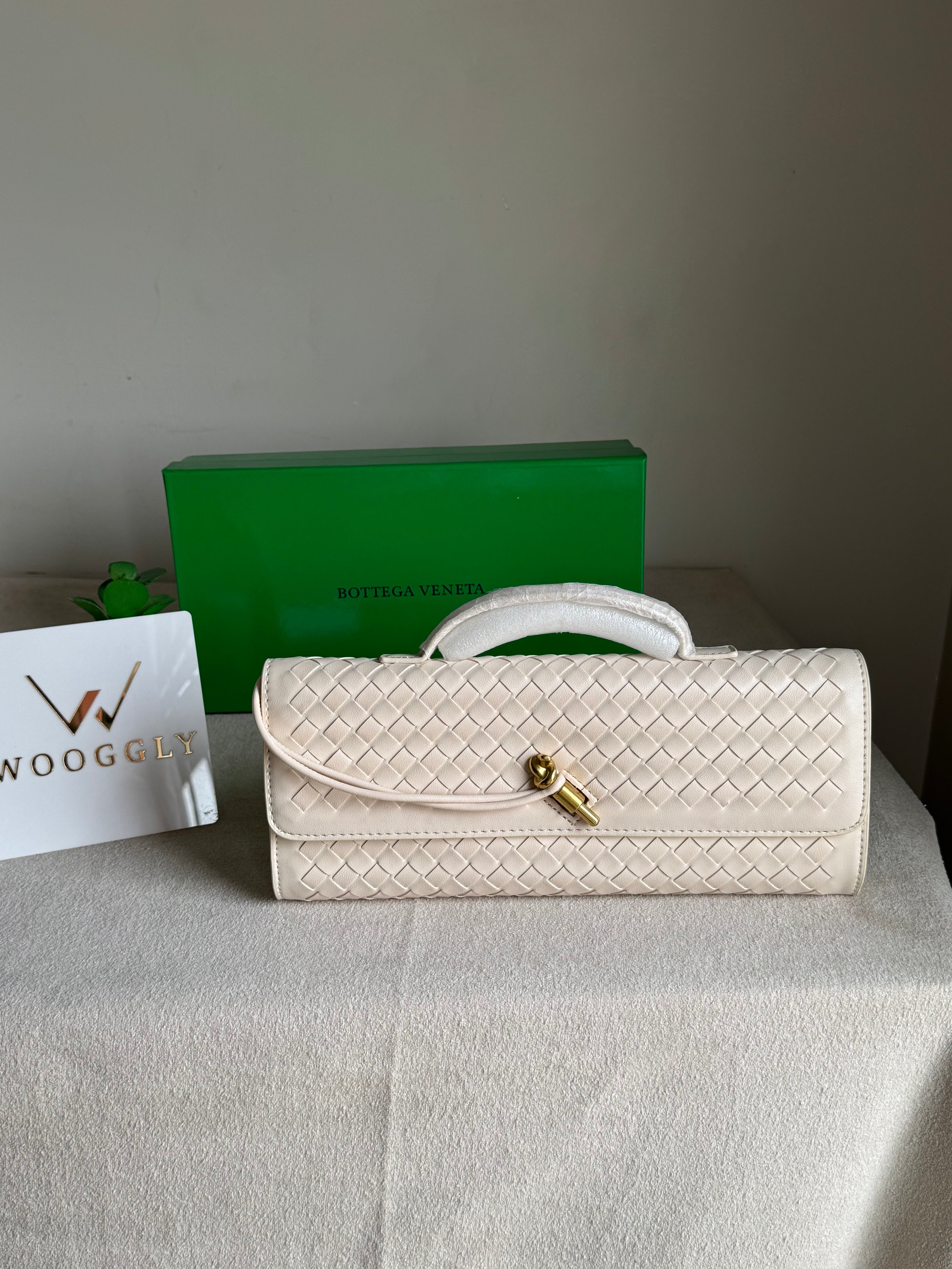 Premium Bottega Veneta Viral Bag with BOX Packing - Cream