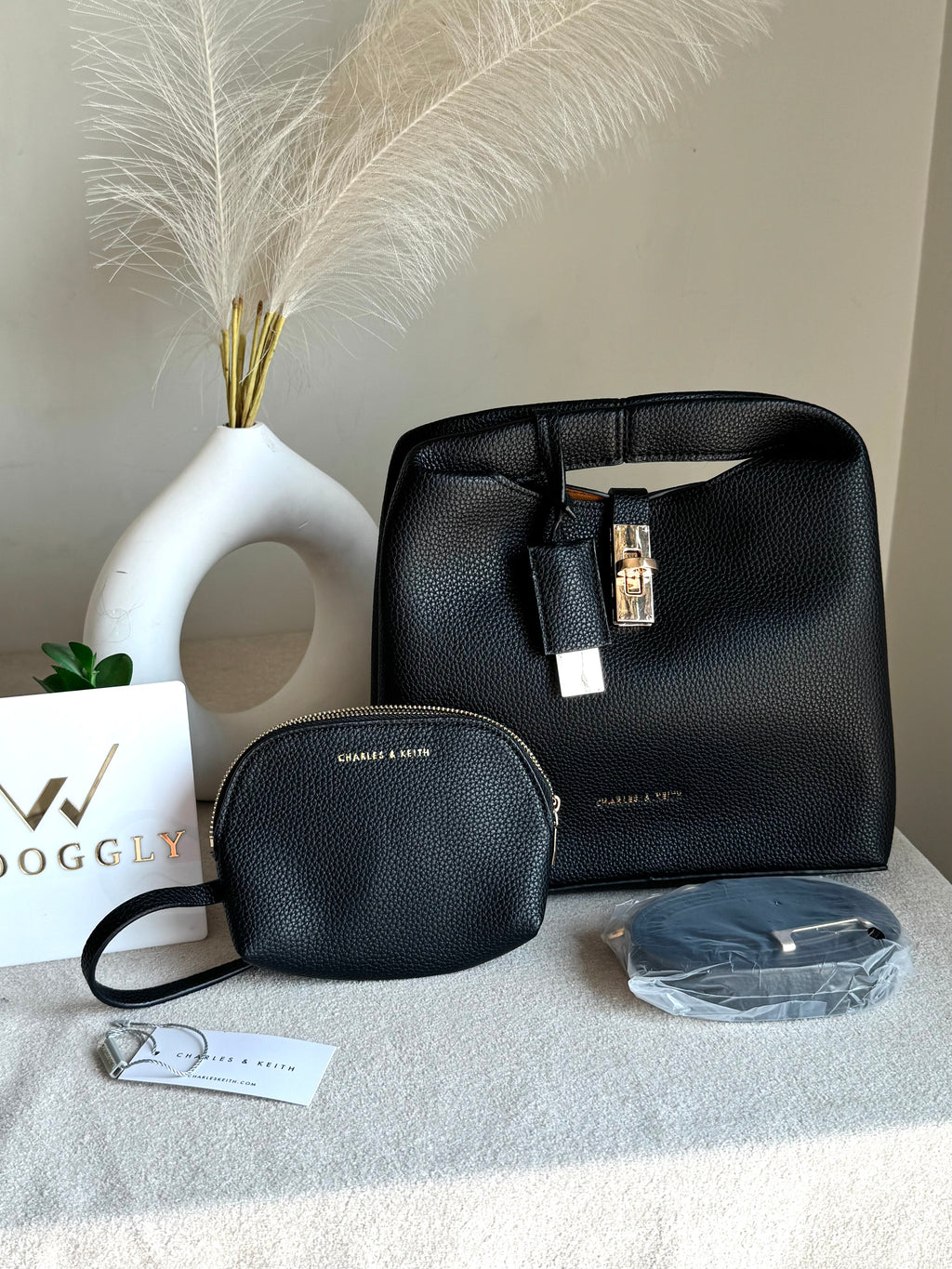 Premium C & K Bucket Bag with Small Pouch & PROPER PACKING Black
