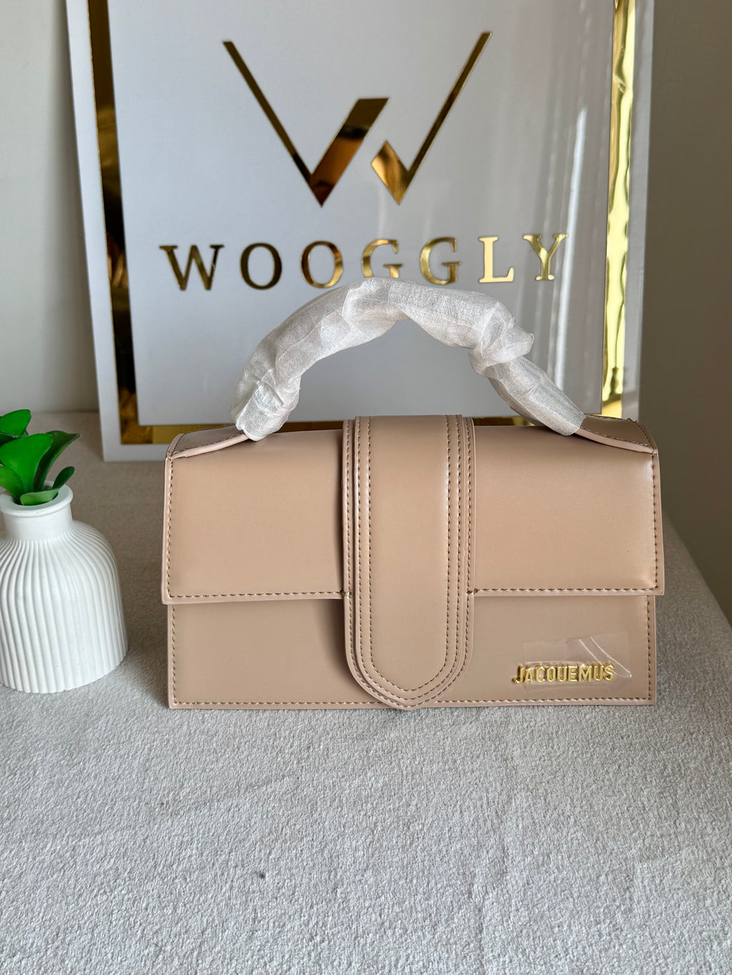 Jacquemus - Medium Bambino (Beige) BOX PACKING