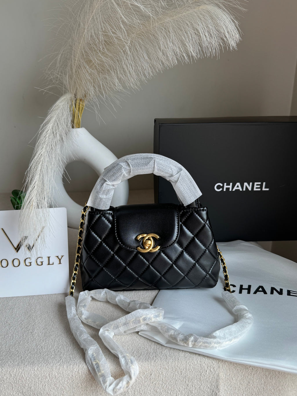 CH Premium Viral Quilted Bag – Black with Box Packaging