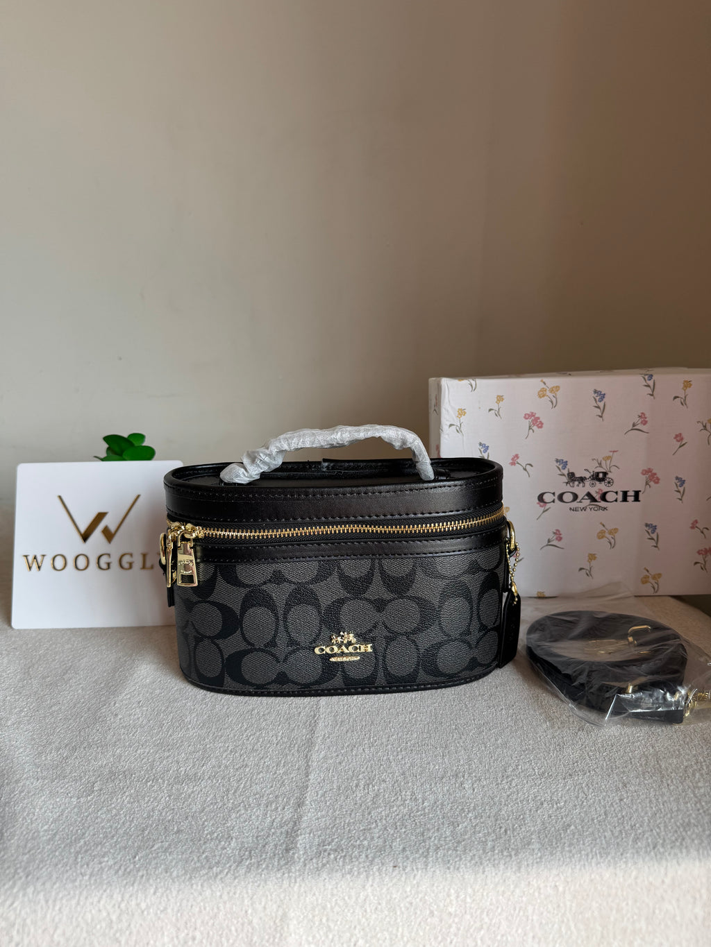 COACH Premium Bucket Bag (Signature Black) with Long Strap - BOX PACKING