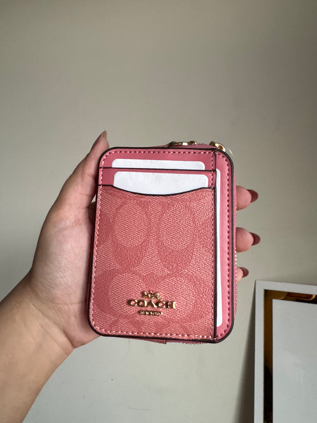 Coach Zip Card Case - Signature Pink