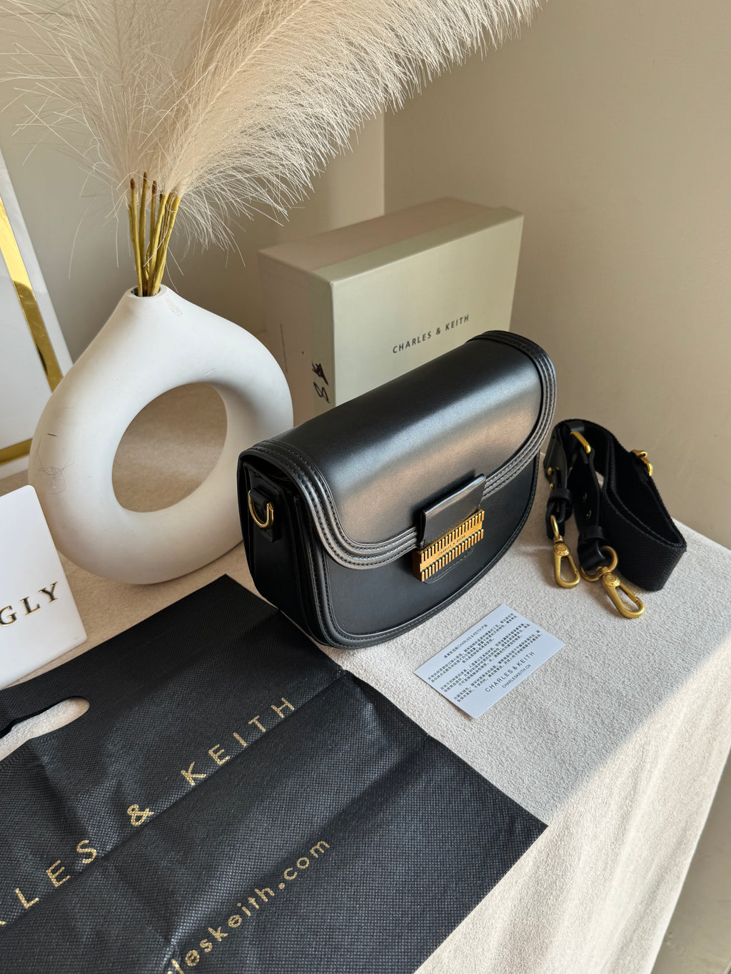 Premium C&K Mia Bag with PROPER PACKING Black