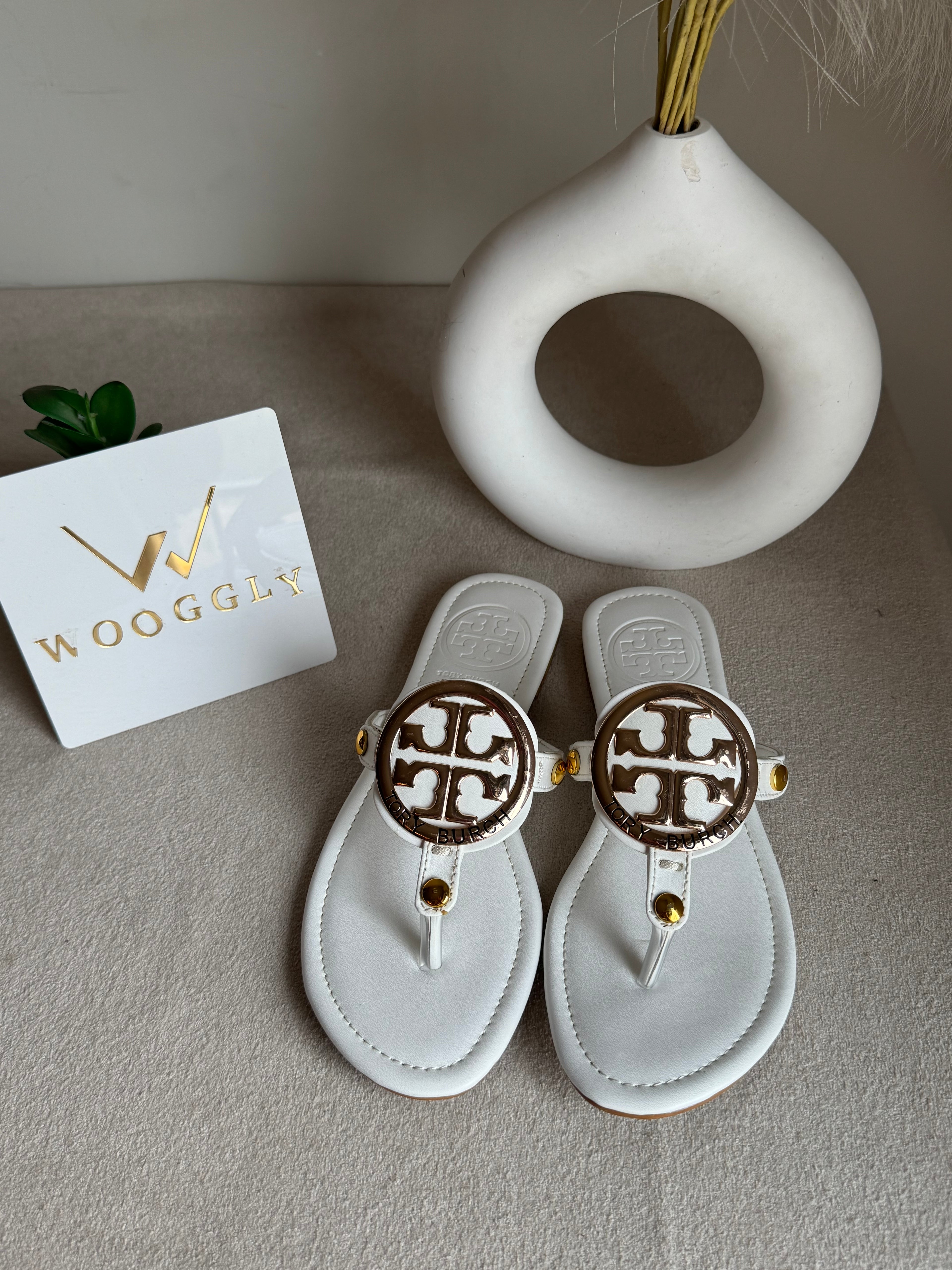 Viral Tory Burch Slides White