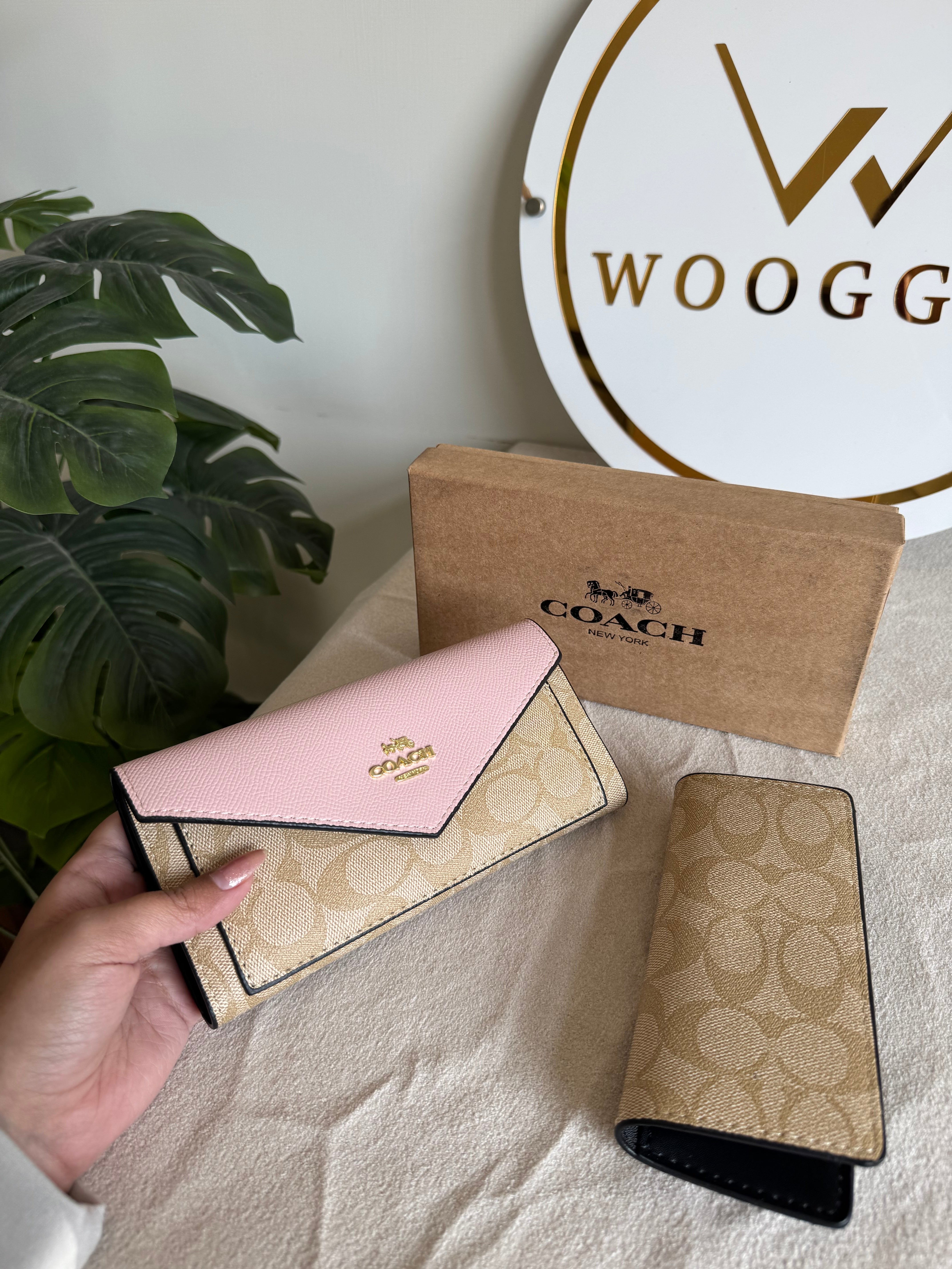 COACH Wallet with Card Holder Set Pink - Box Packing