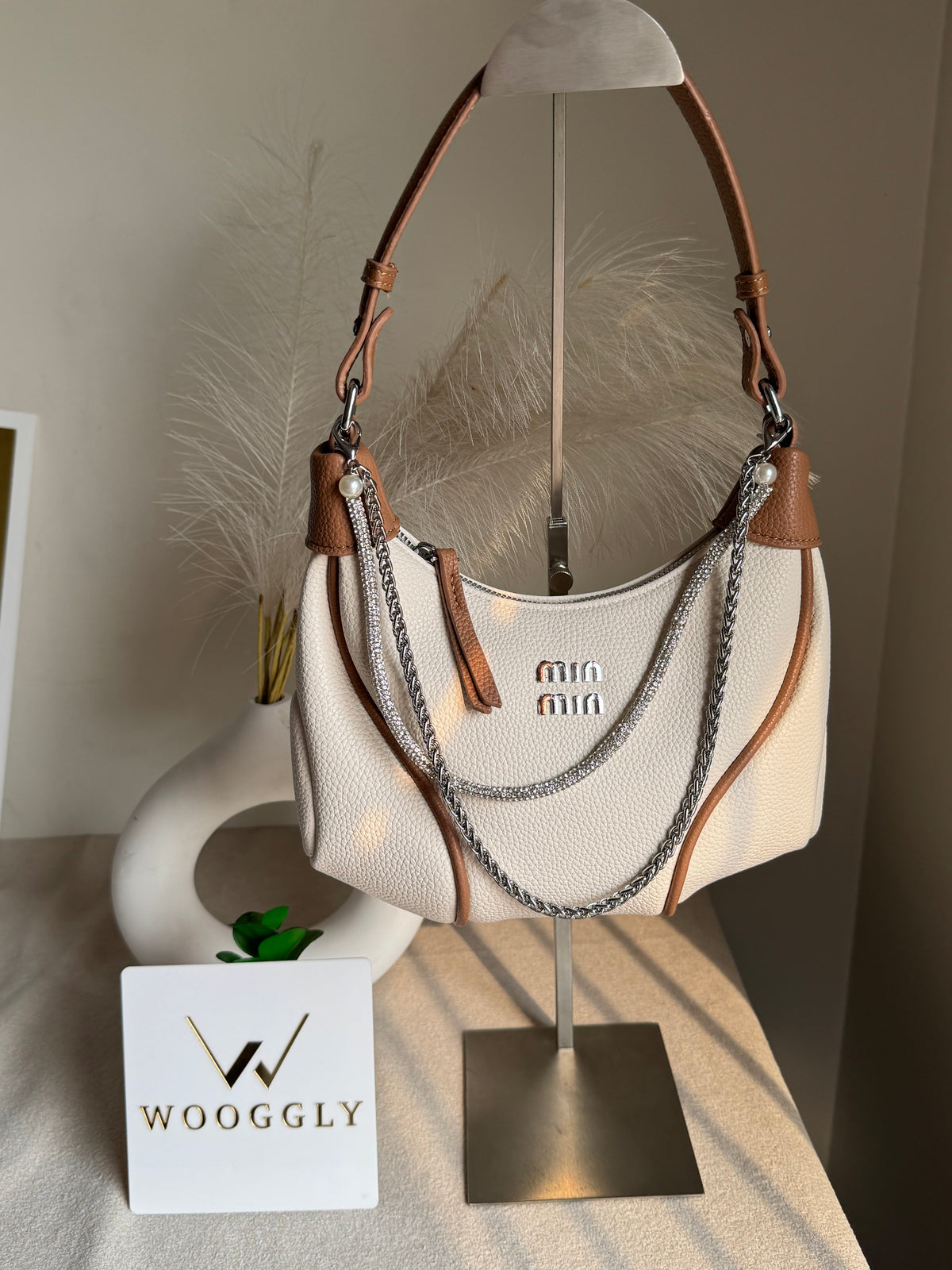 Stylish Min Min Hand Bag Beige & Brown