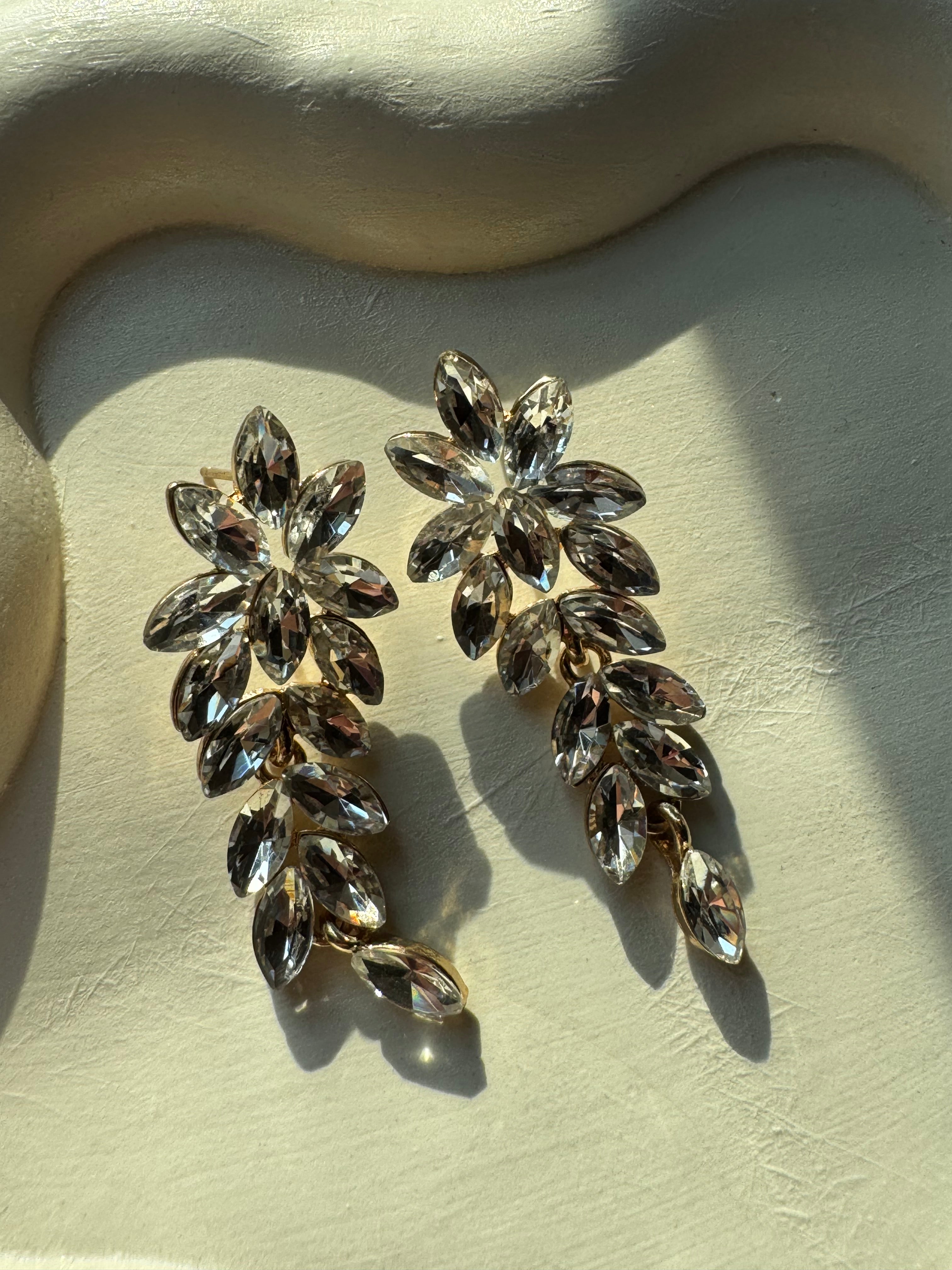 Diamond Dewdrops Earrings