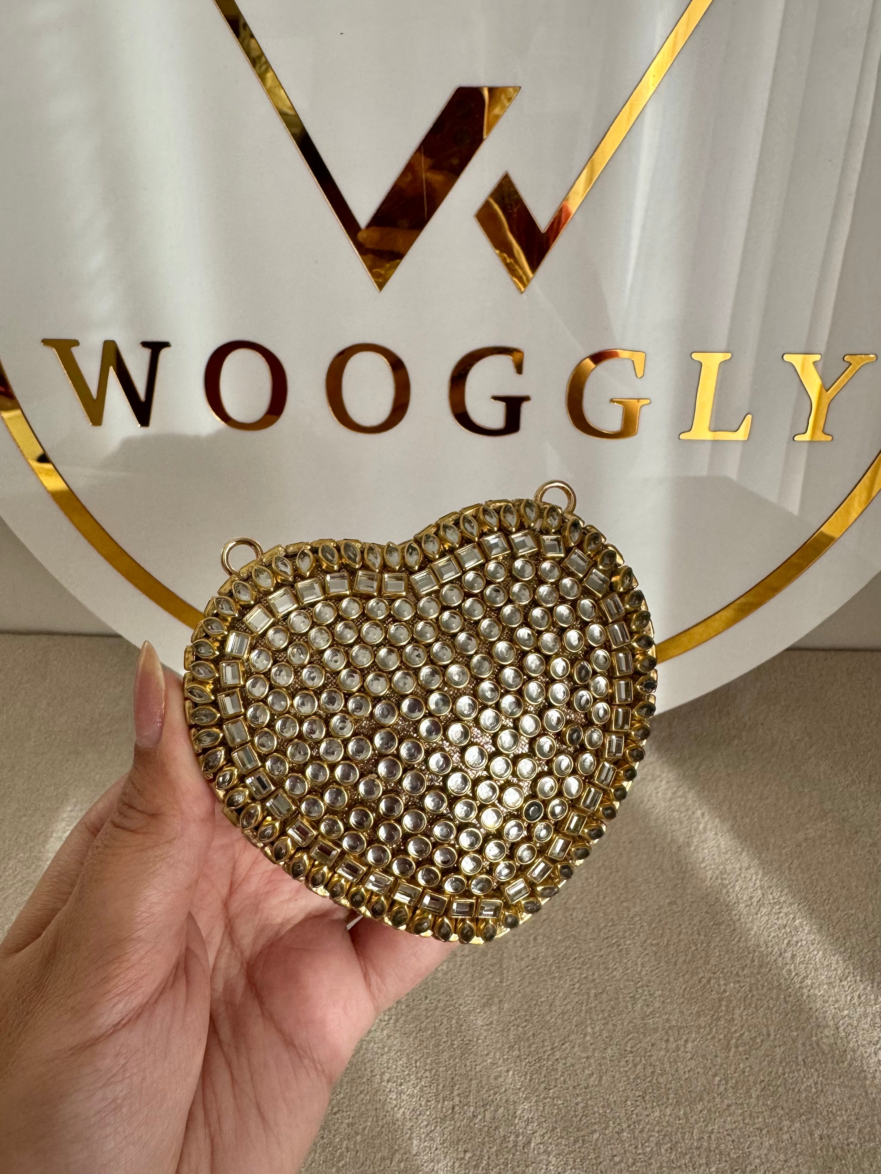 Kundan Classic Heart Clutch - Gold with Chain