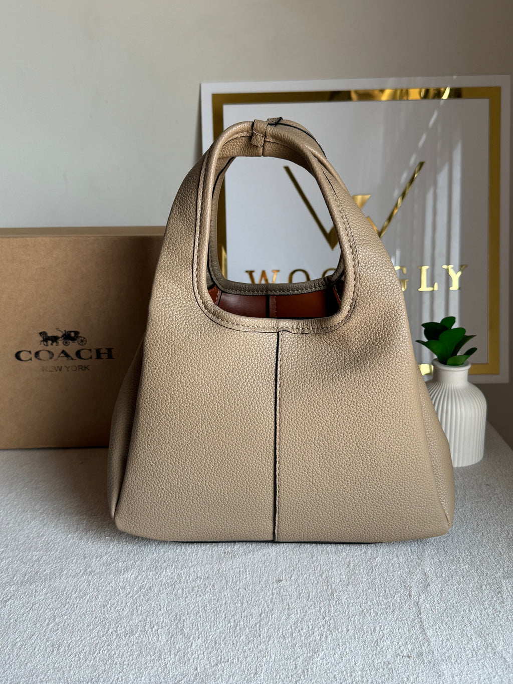 COACH Lana Beige - BOX PACKING