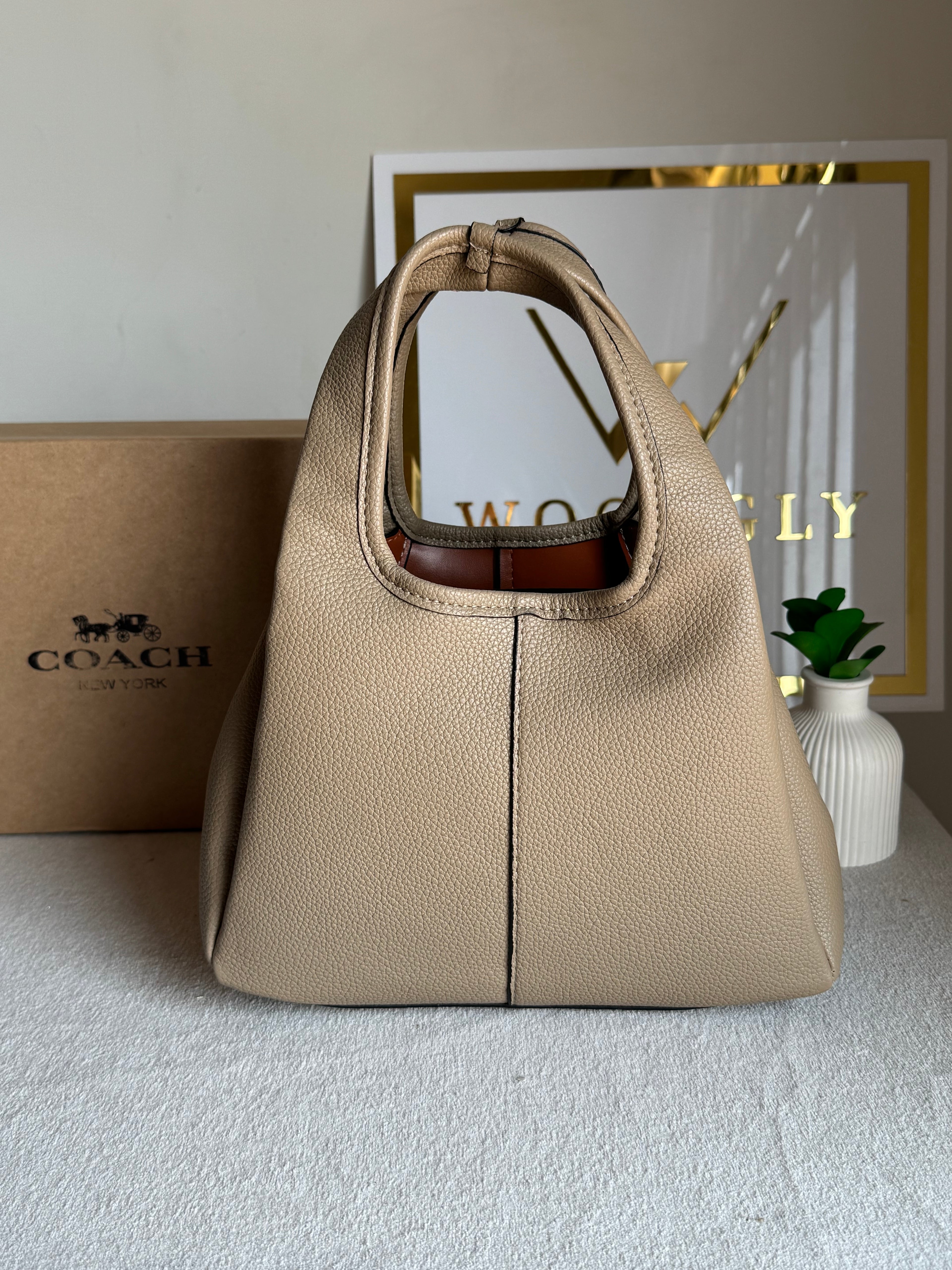 COACH Lana Beige - BOX PACKING