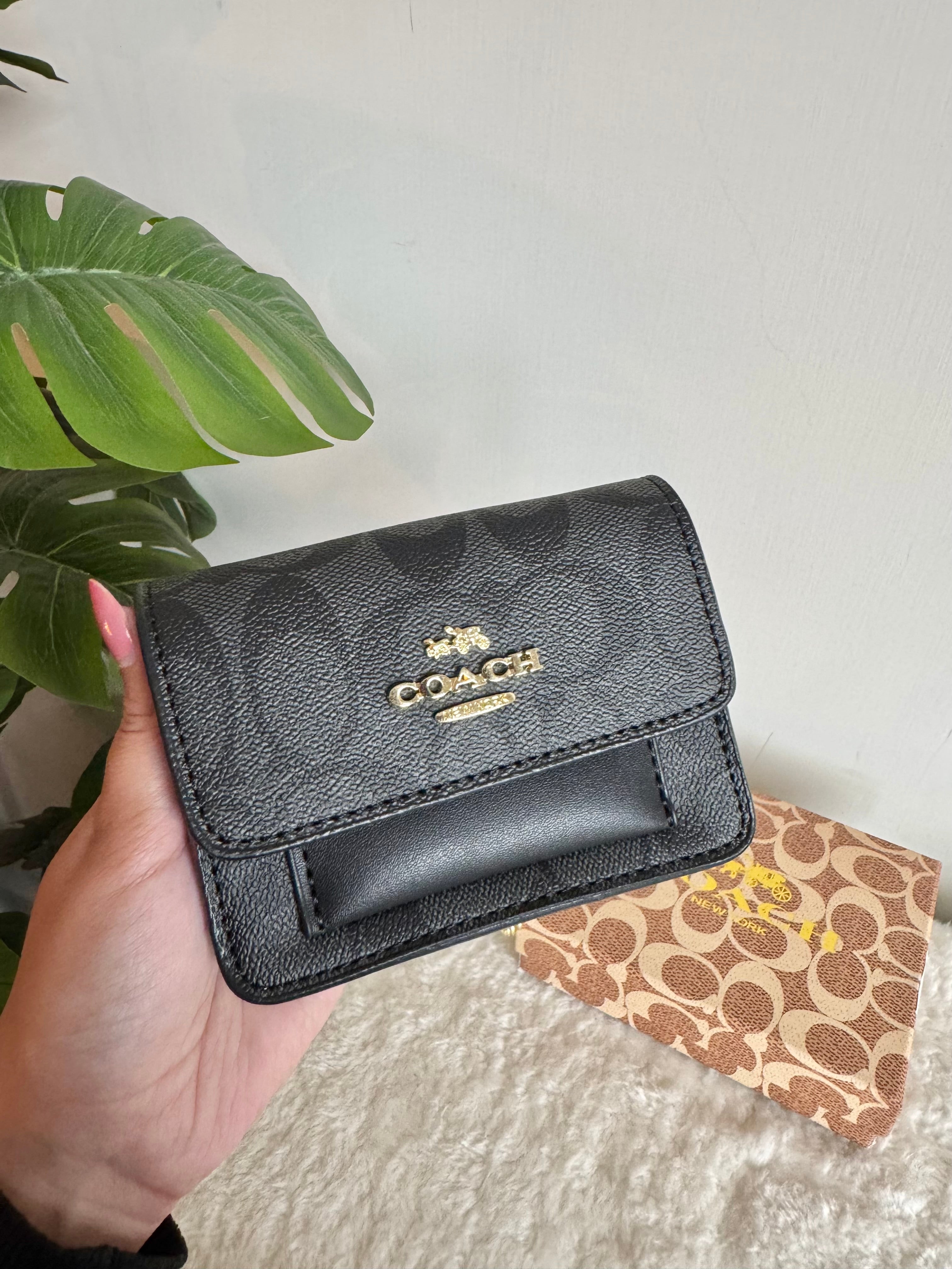 Coach Wallet with Detachable Long Chain - Black