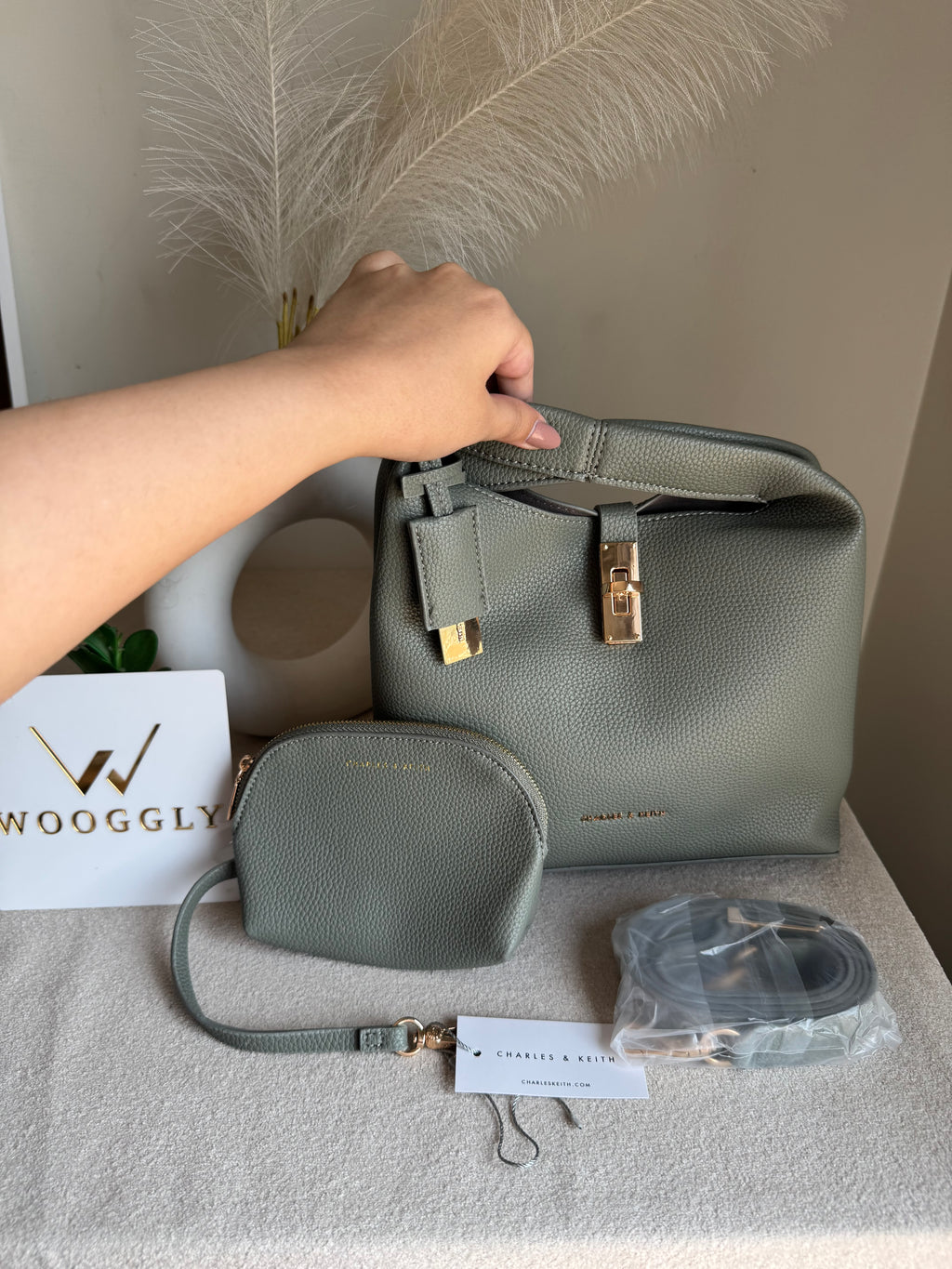 Premium C & K Bucket Bag with Small Pouch & PROPER PACKING Grey