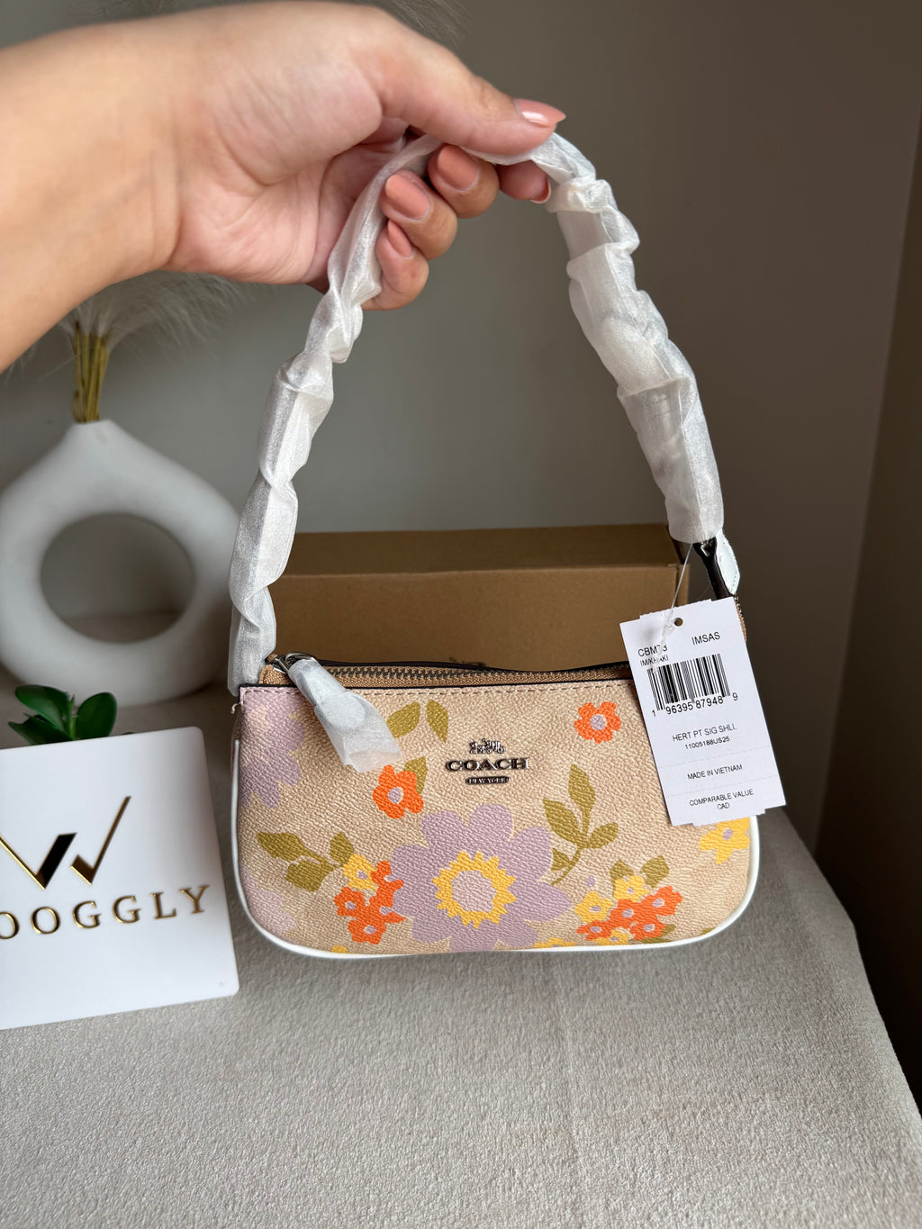 Nolita 19 Signature Canvas with Cute Summer Floral - BOX PACKING