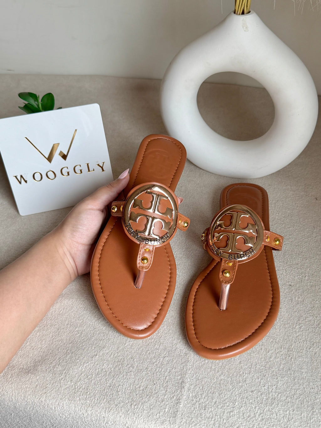 Viral Tory Burch Slides Brown