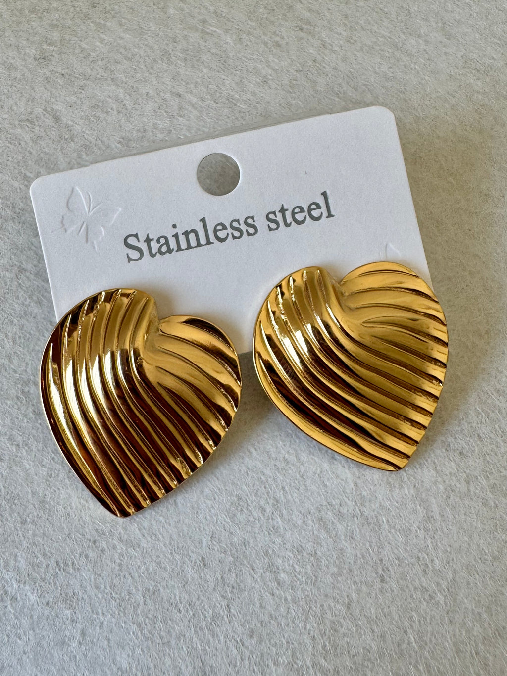 Serene Hearts Earrings - 18K Gold Plated