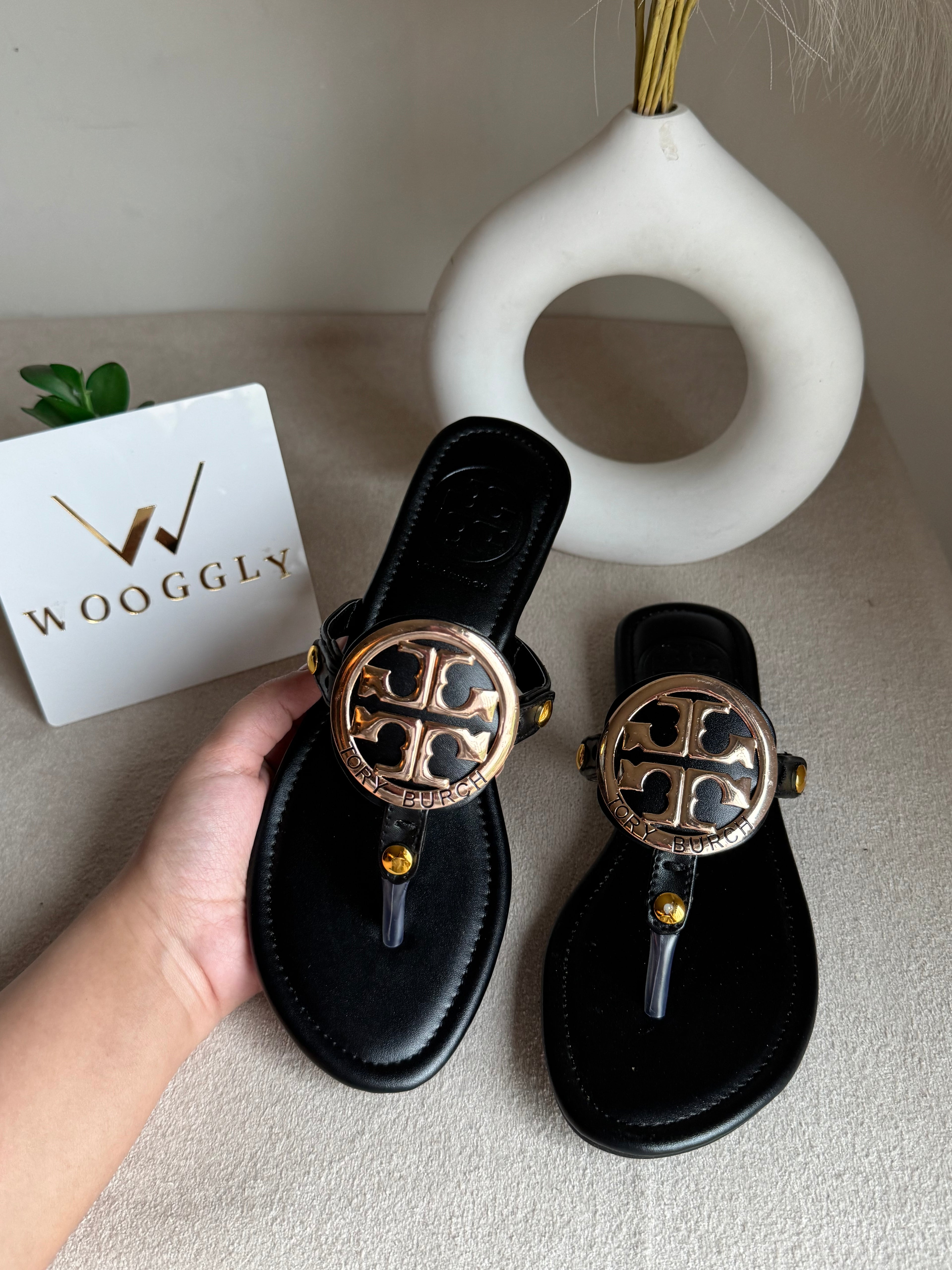 Viral Tory Burch Slides Black