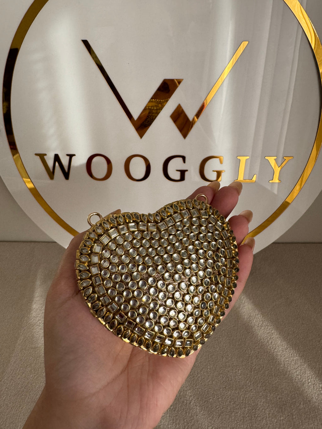 Kundan Classic Heart Clutch - Gold with Chain