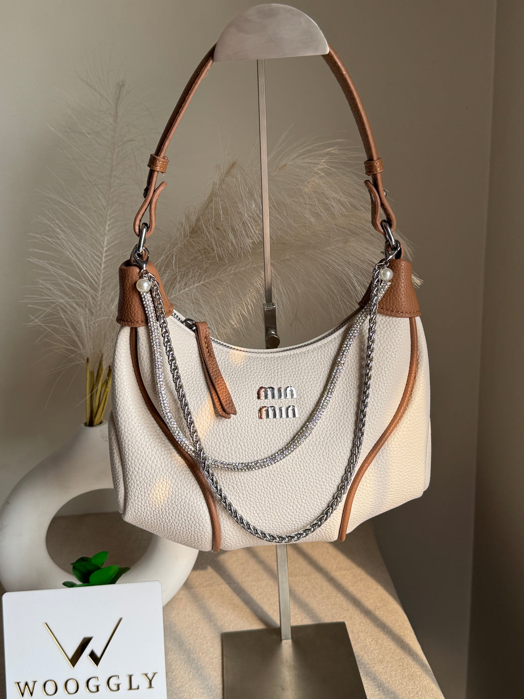 Stylish Min Min Hand Bag Beige & Brown