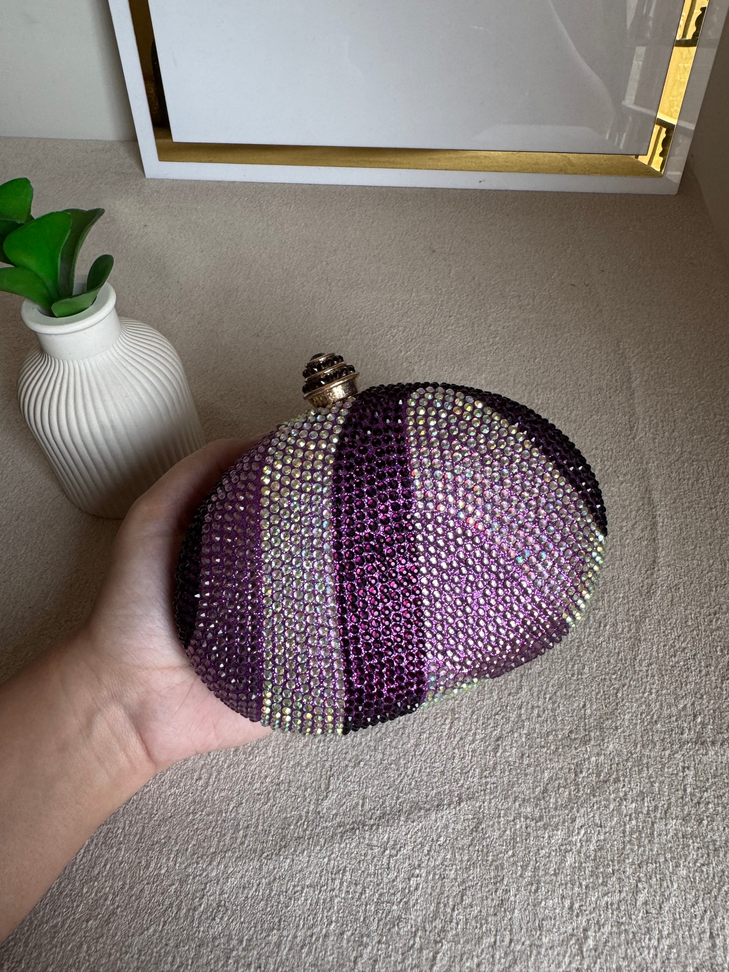 High Quality Luxe Statement Clutch - Magenta