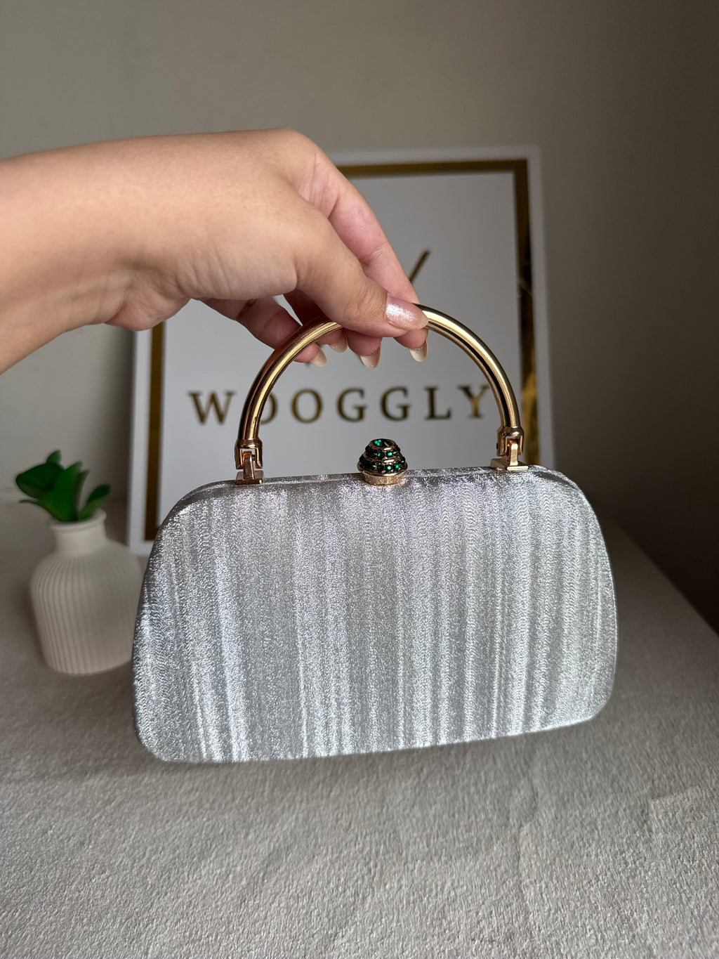 Satin Glow Clutch (Silver)