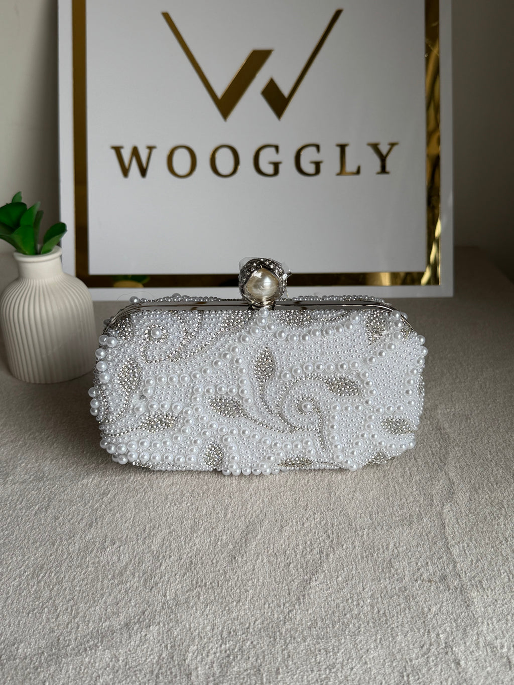 Petal Pearl Clutch