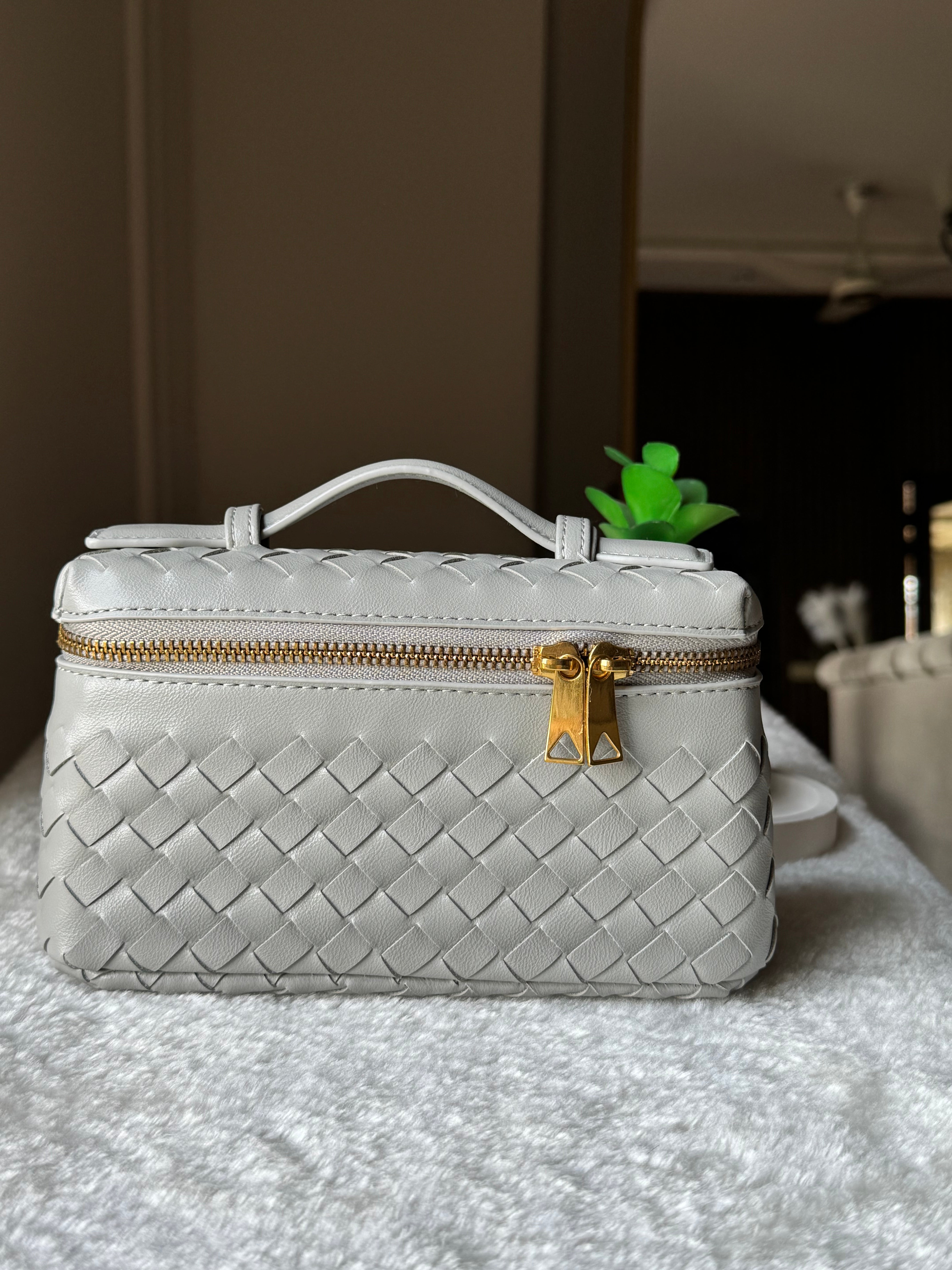 JW Pie Woven Bag with Long Strap (Dark Grey)