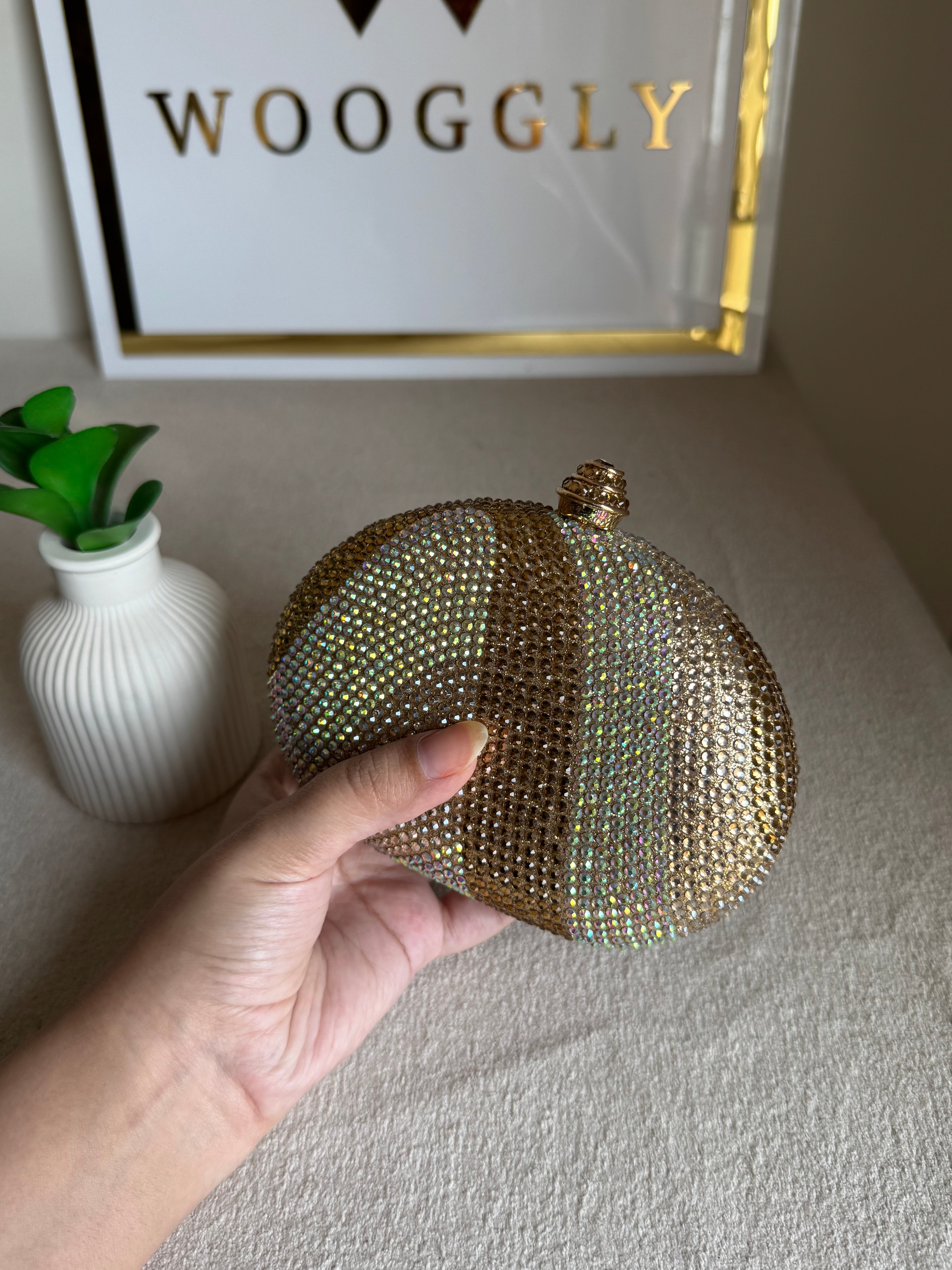 High Quality Luxe Statement Clutch - Champagne