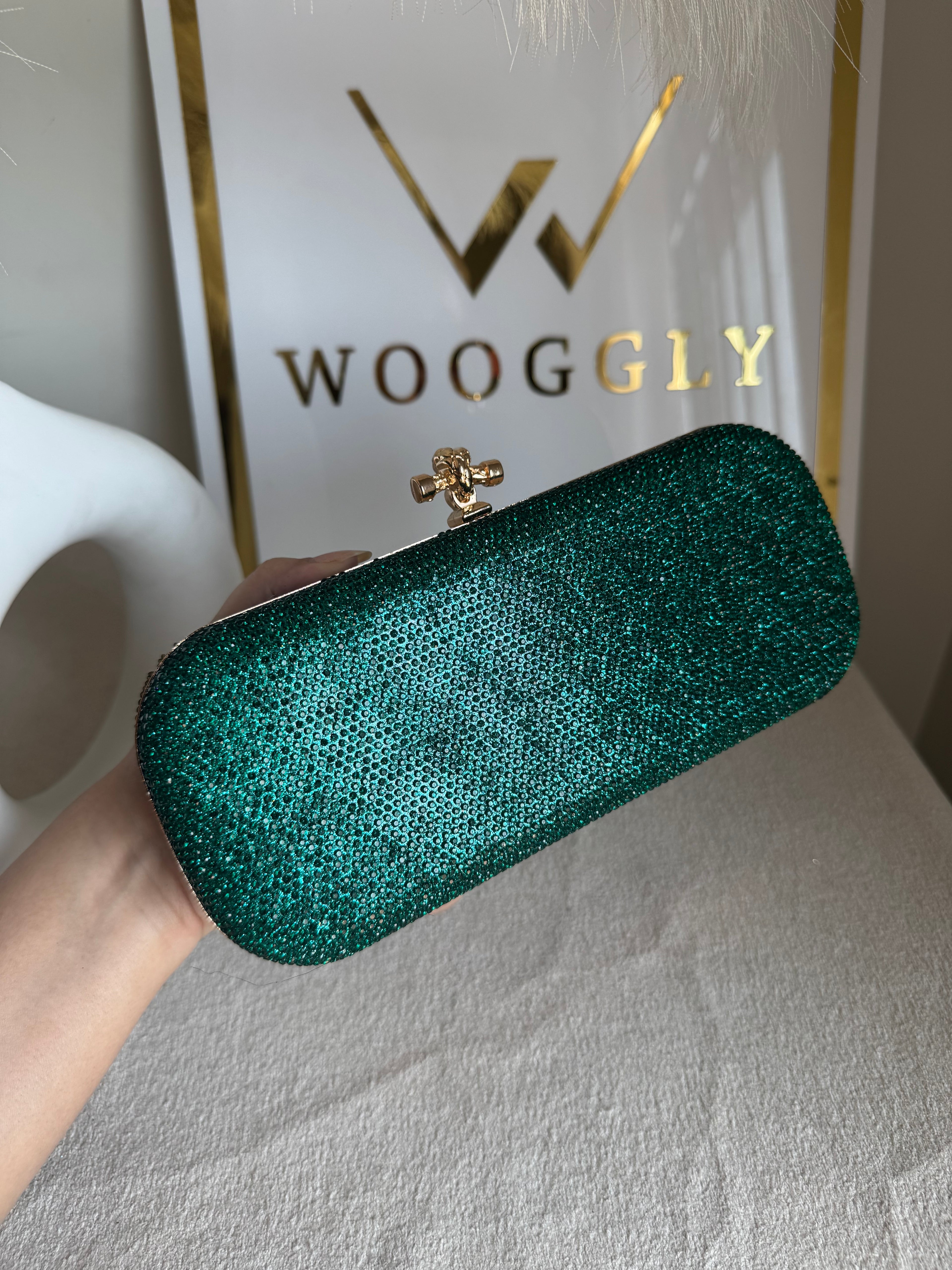 Bottega Shimmer Clutch - Green with Chain