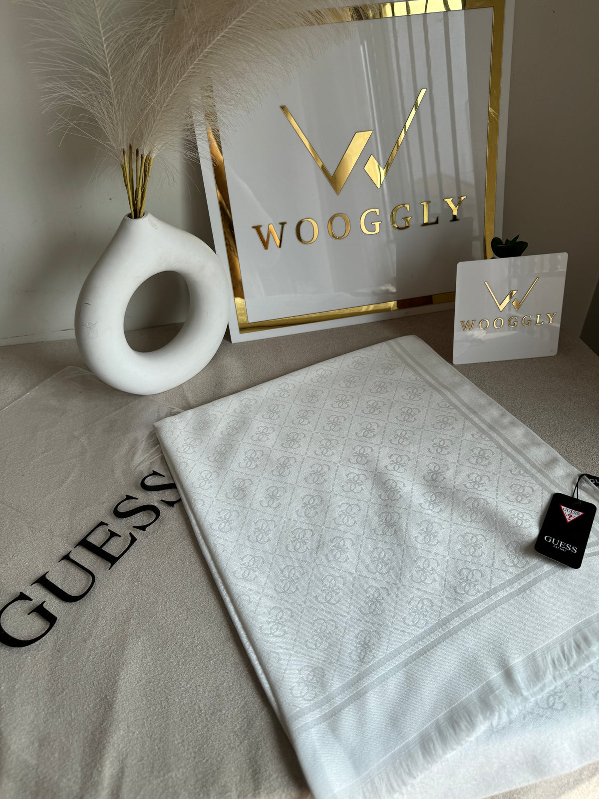 Guess Stoller White