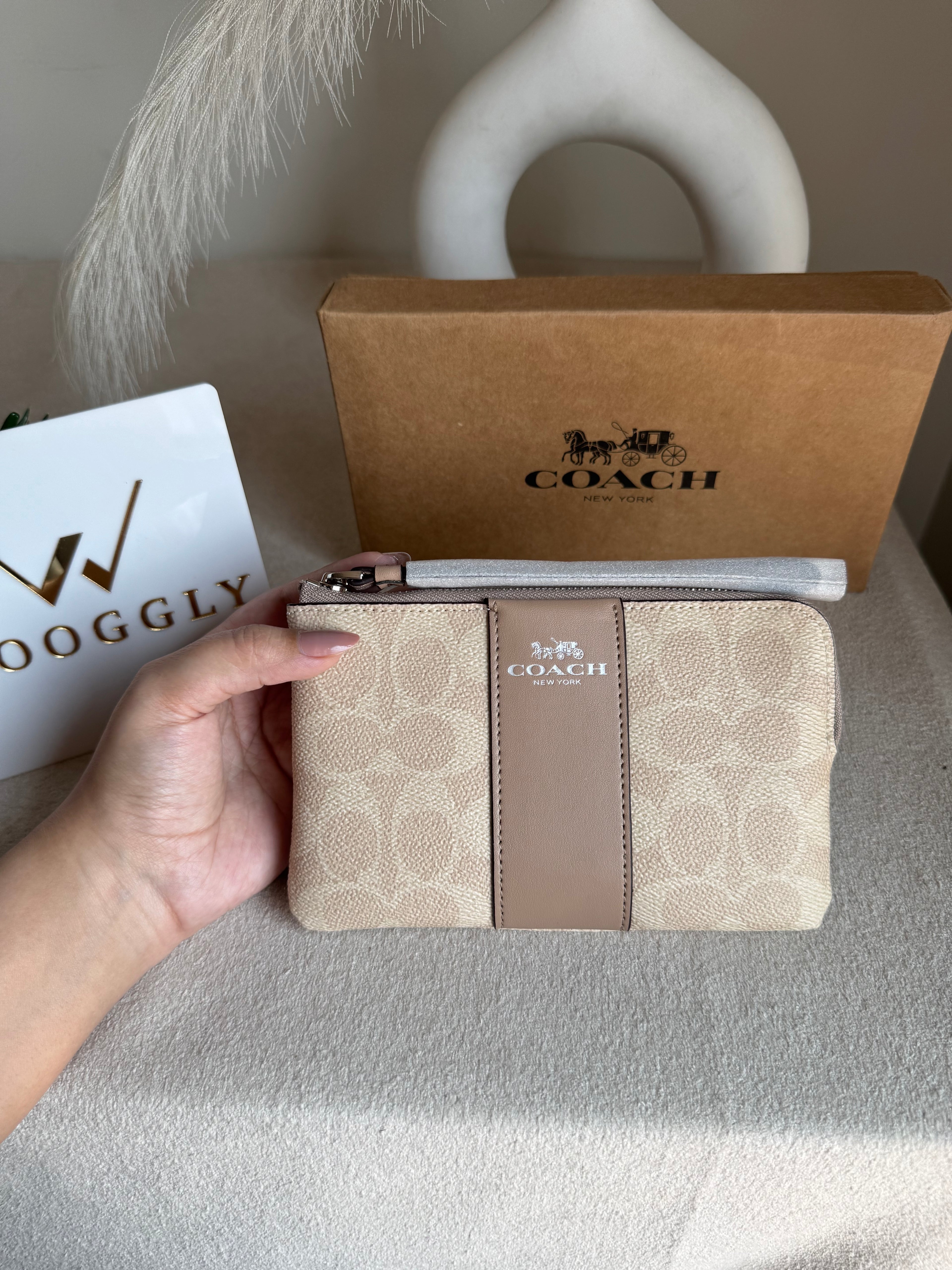 High Quality Wristlet - Signature Beige