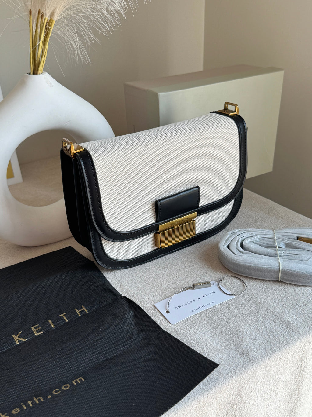 Premium C&K Coco Bag with PROPER PACKING Cream & Black